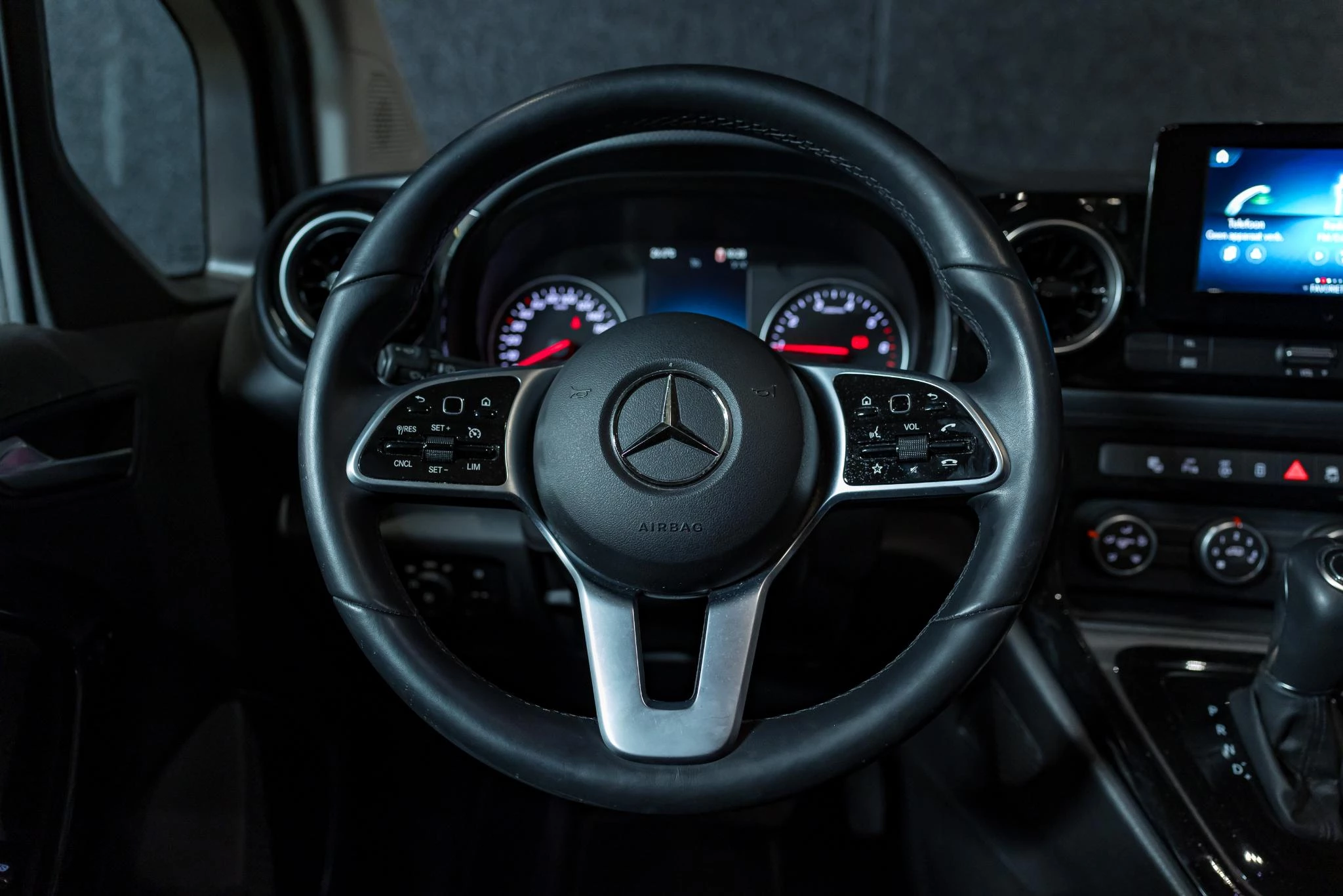 Mercedes-Benz T-Klasse T180 L1 Style DCT