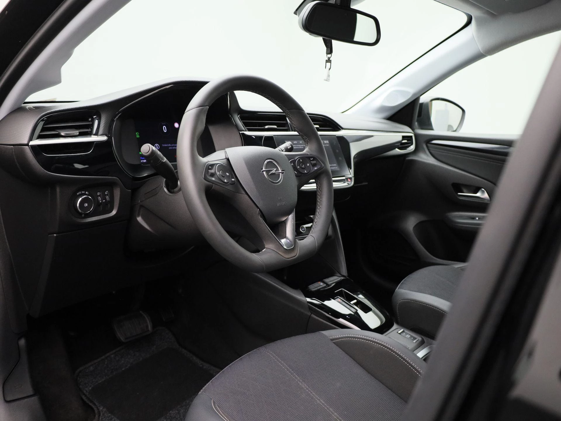 Opel-Corsa-e-image-27