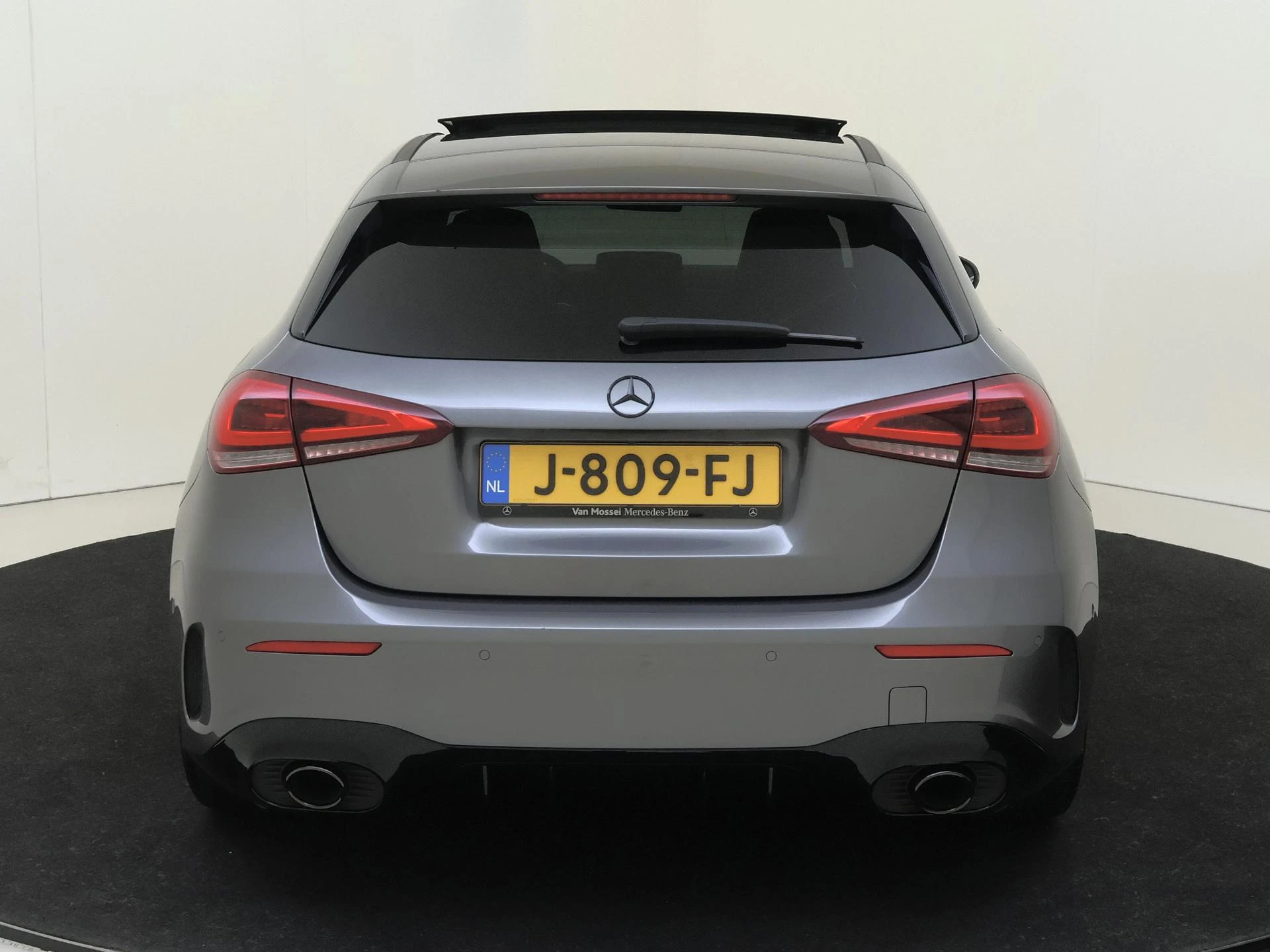 Mercedes-Benz A-Klasse 180 Business Solution AMG