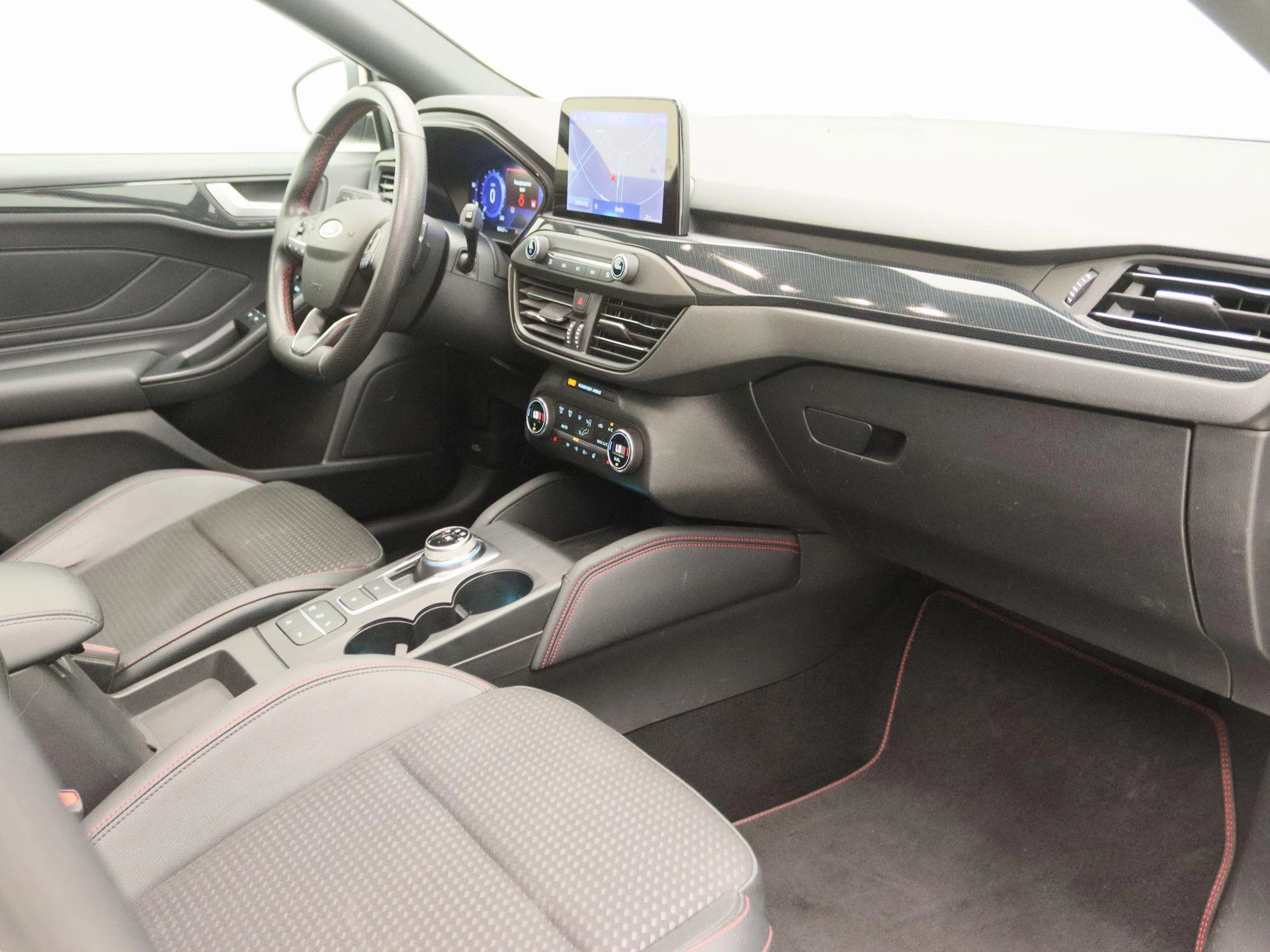 Ford Focus Wagon 1.5 EcoBoost ST Line X Business