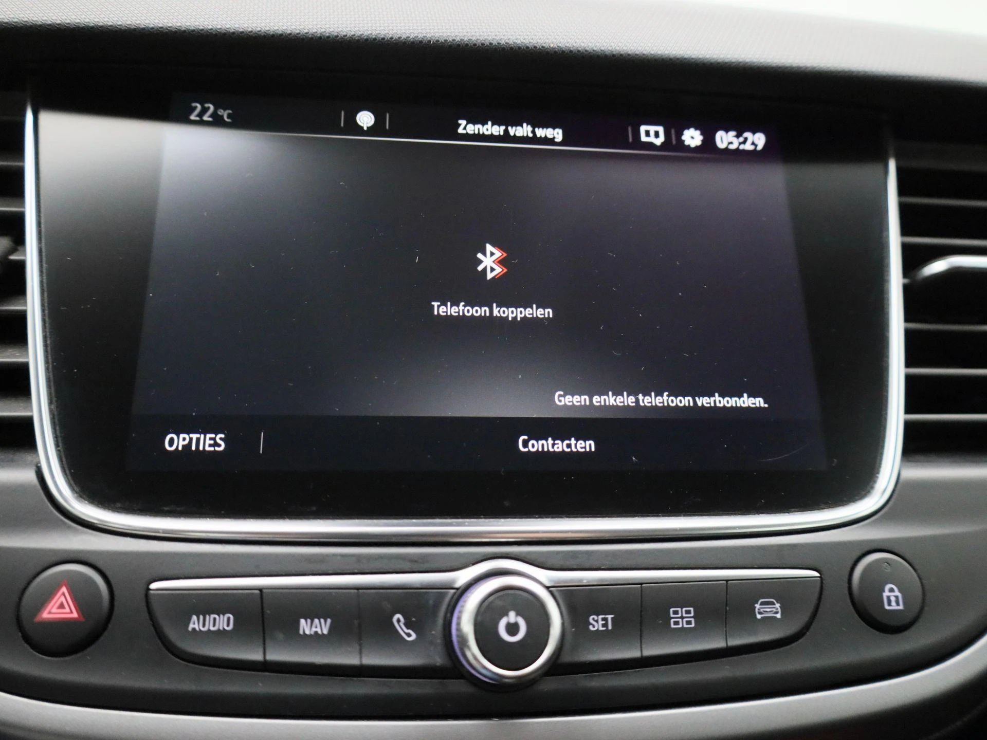 Opel-Crossland X-image-18