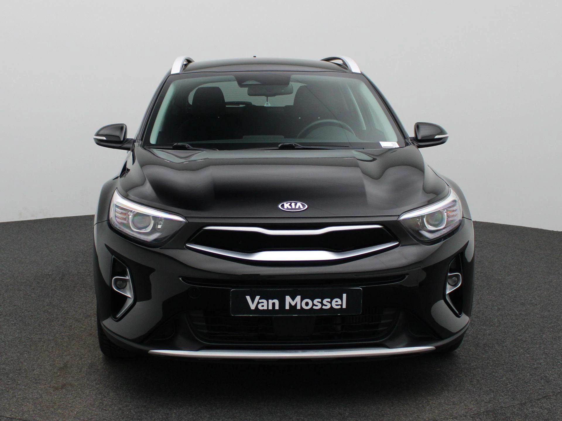 Kia-Stonic-image-2