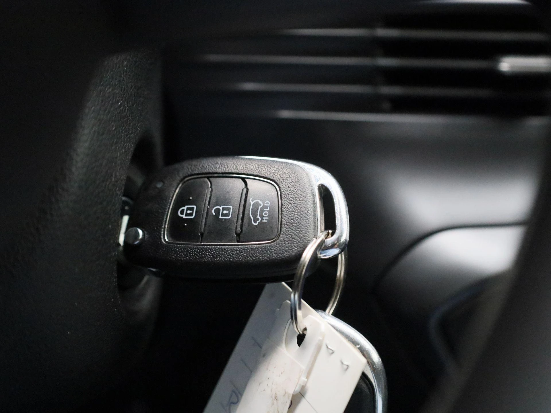Hyundai-Bayon-image-18