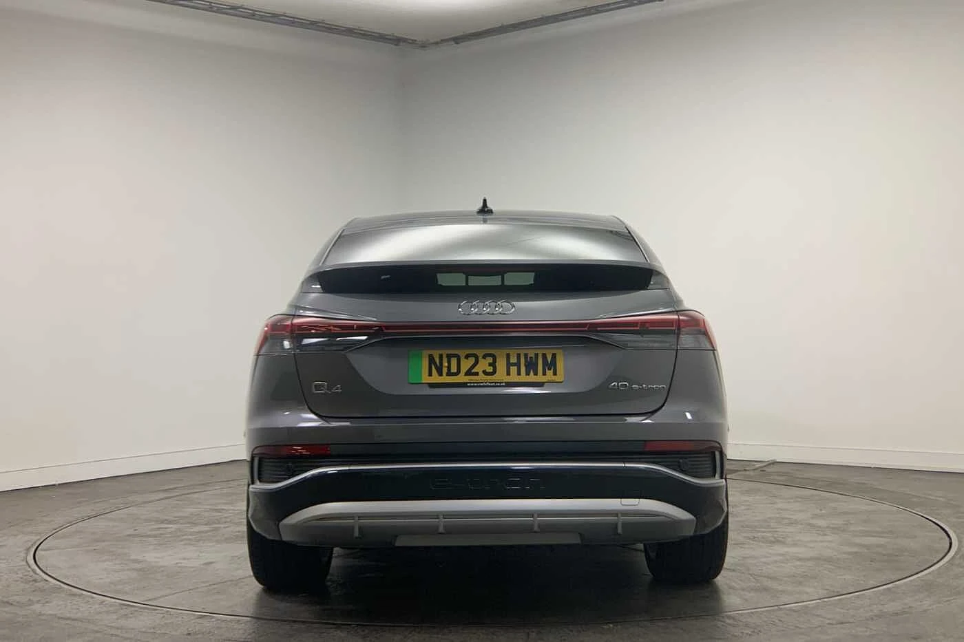 Audi-Q4 Sportback e-tron-image-10