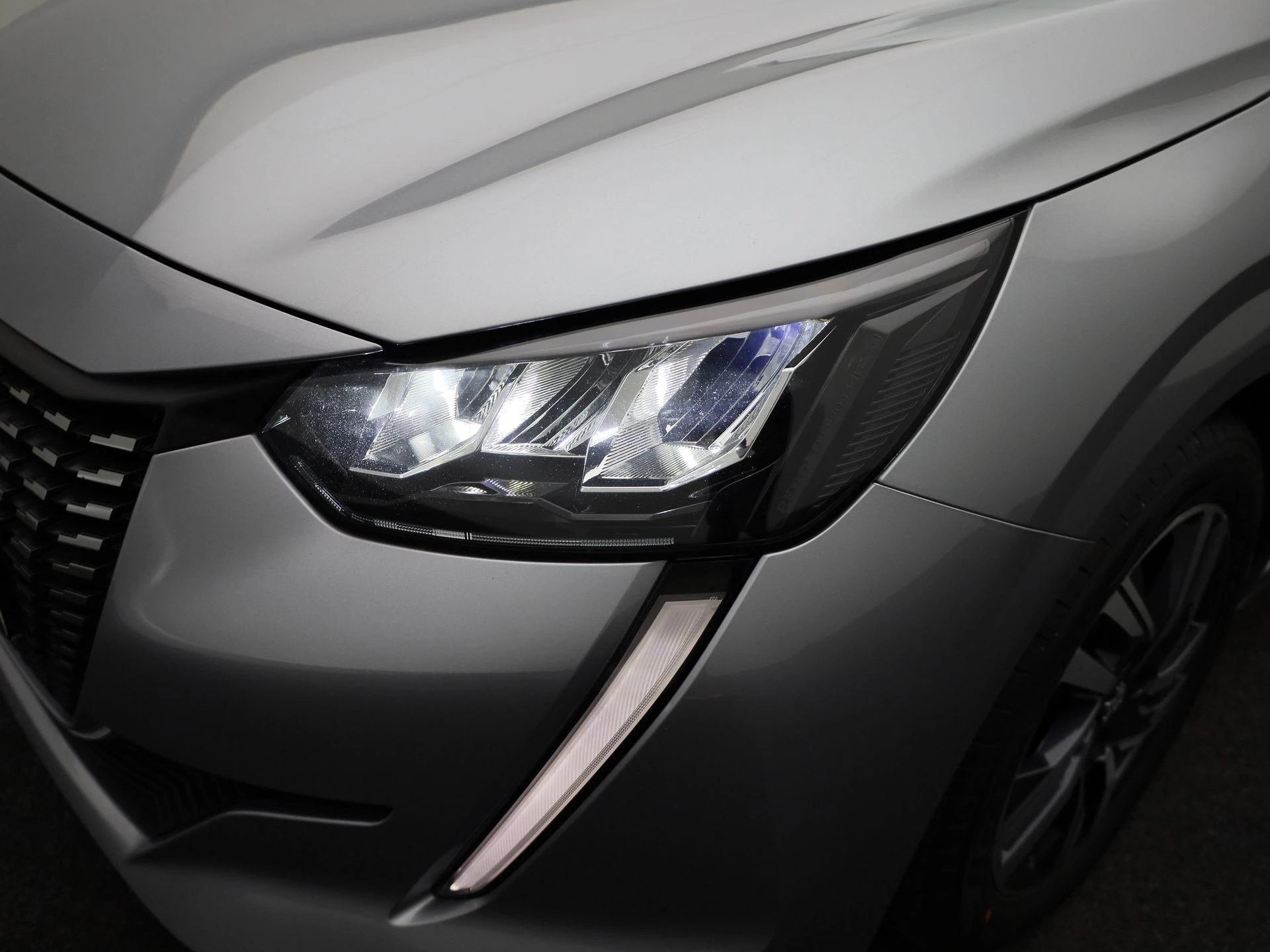 Peugeot-208-image-14