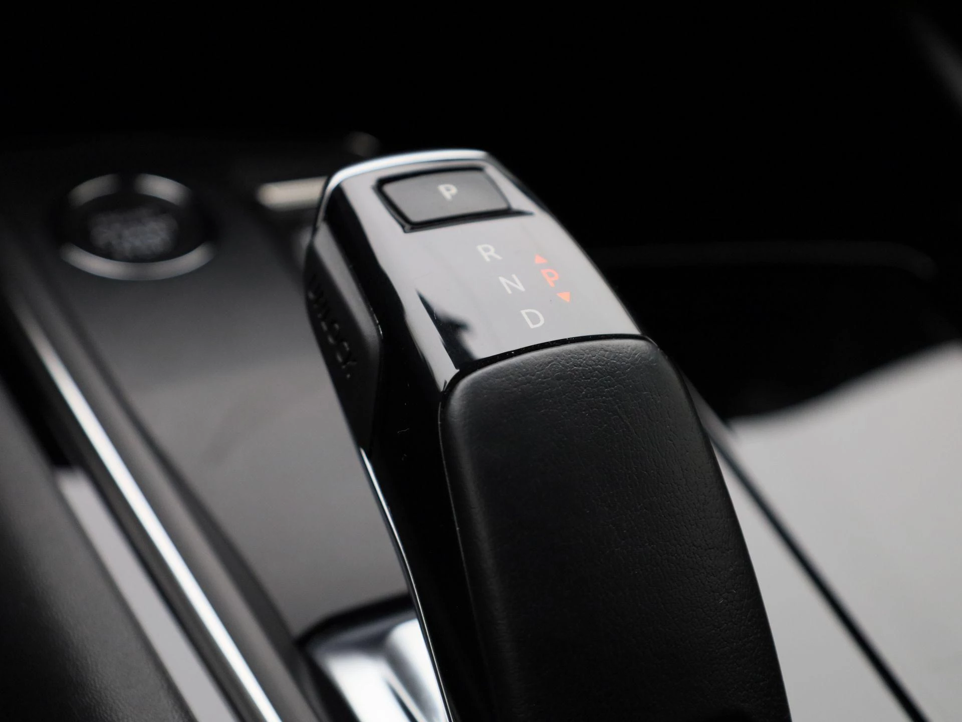 Peugeot-508-image-19