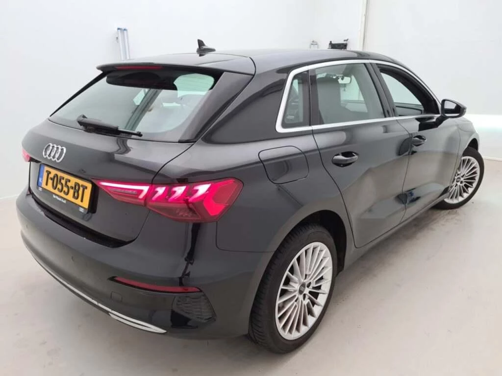 Audi A3 Sportback 30 TFSI Advanced edition