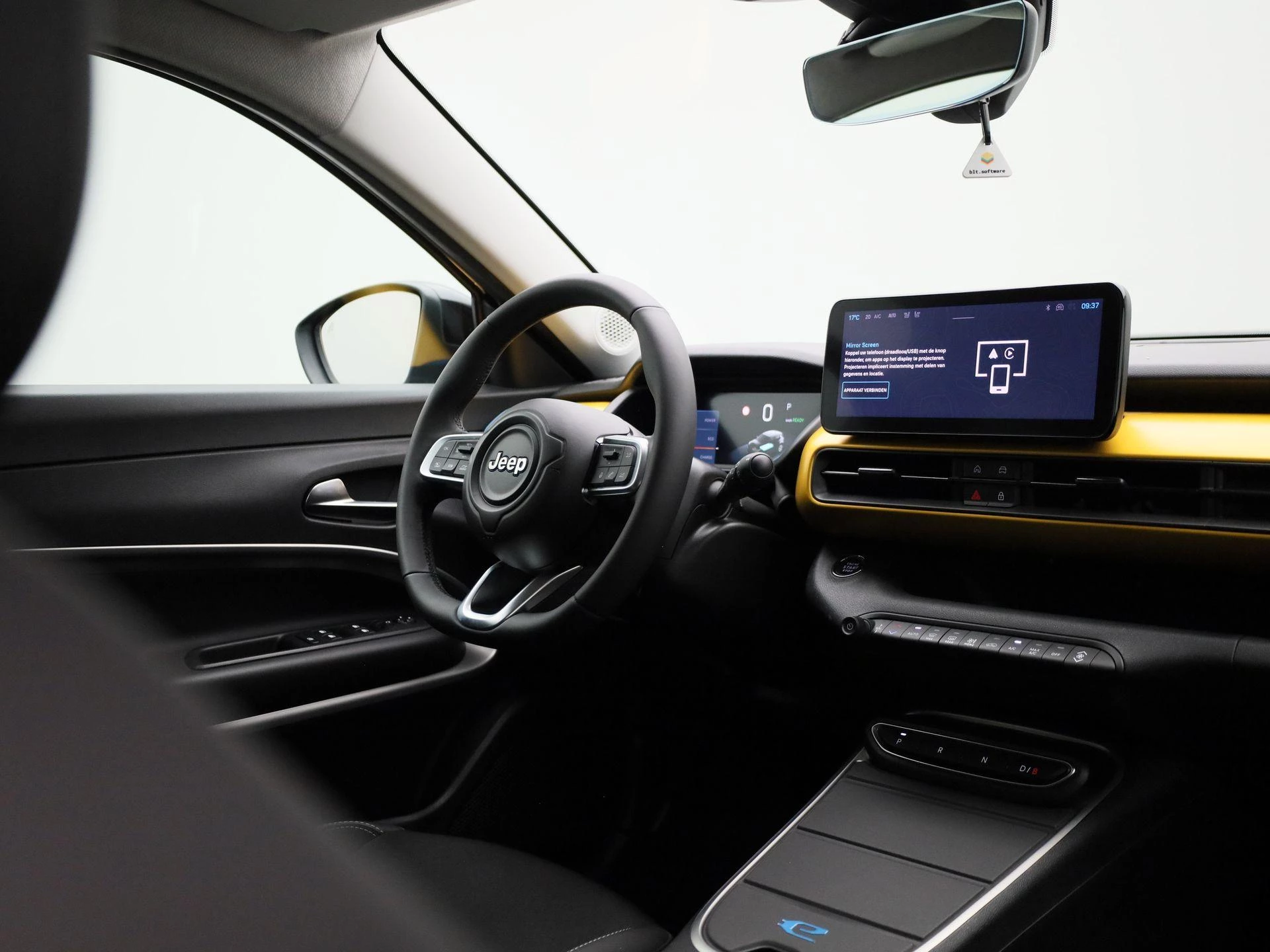 Jeep-Avenger-image-33