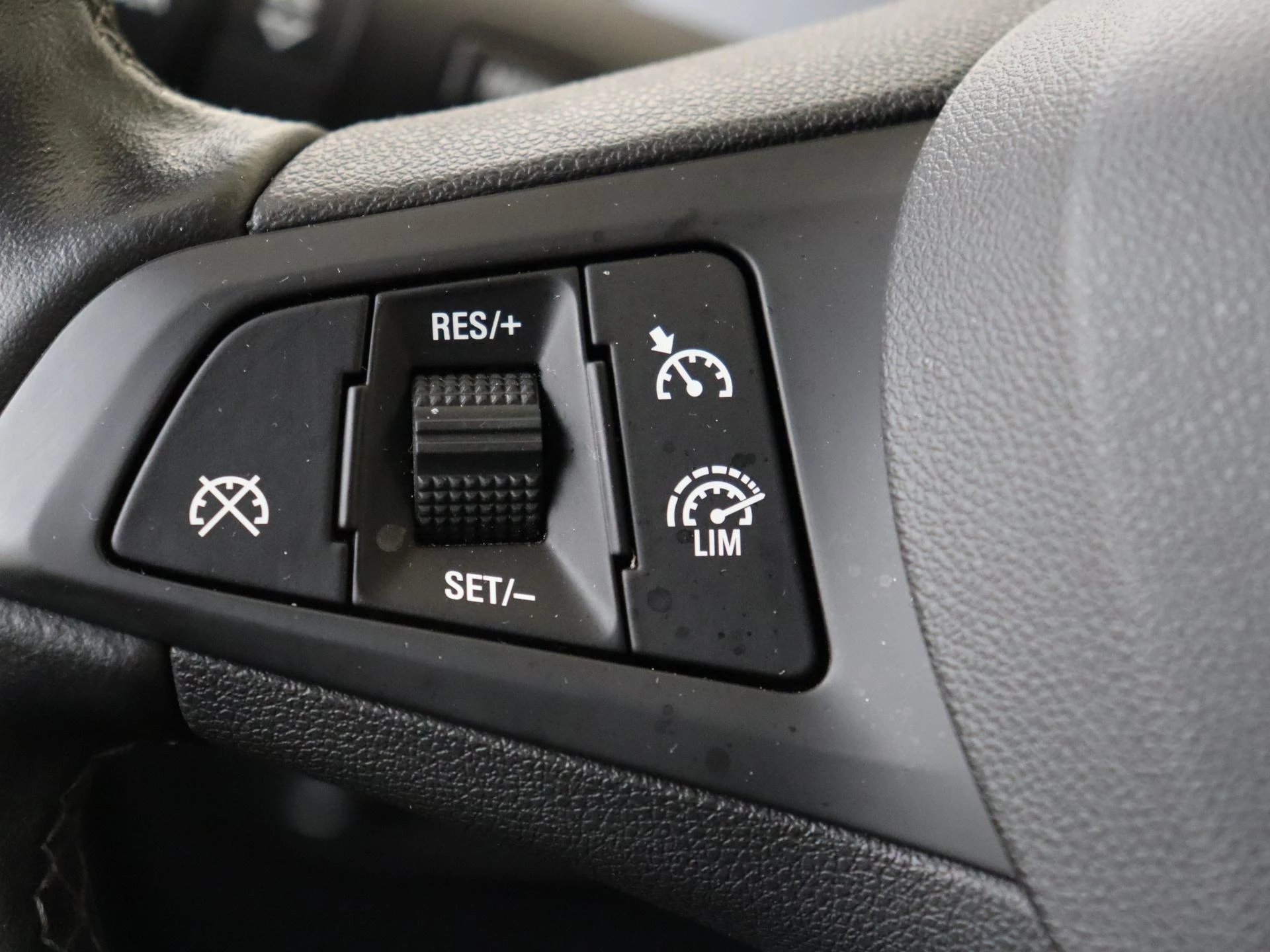 Opel-Corsa-image-11