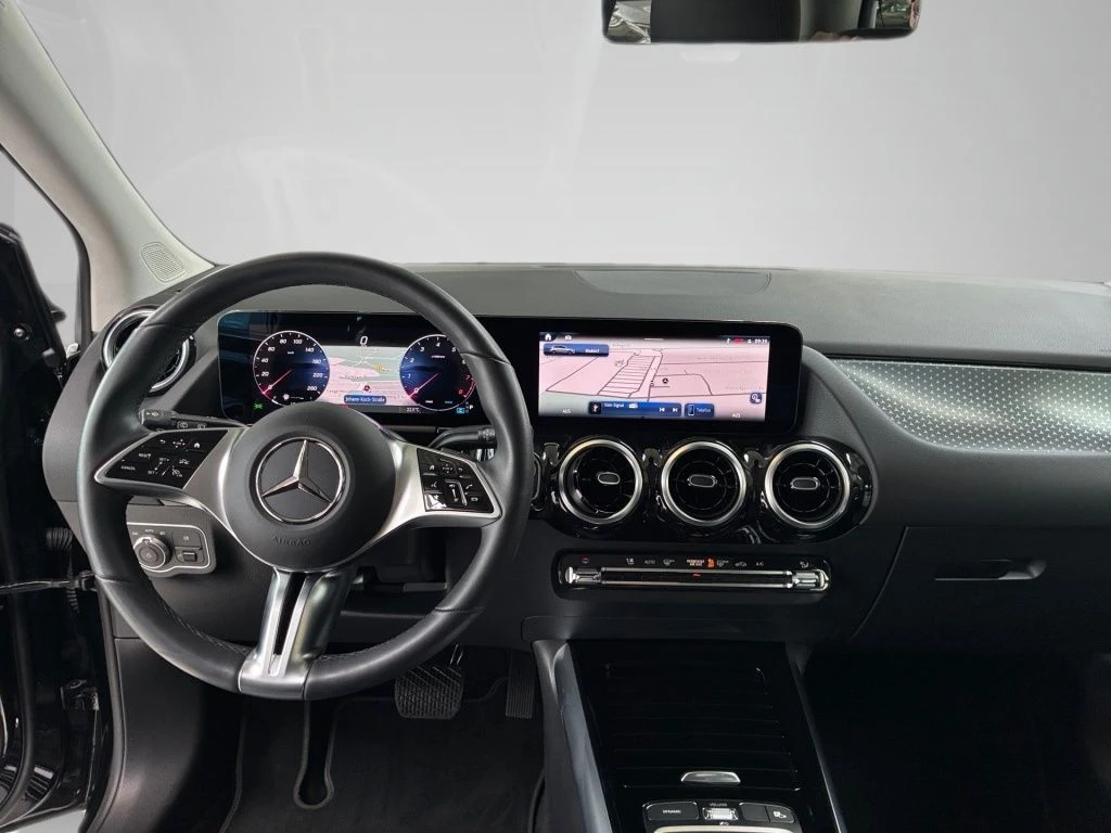 Mercedes-Benz-B-Klasse 180-image-10
