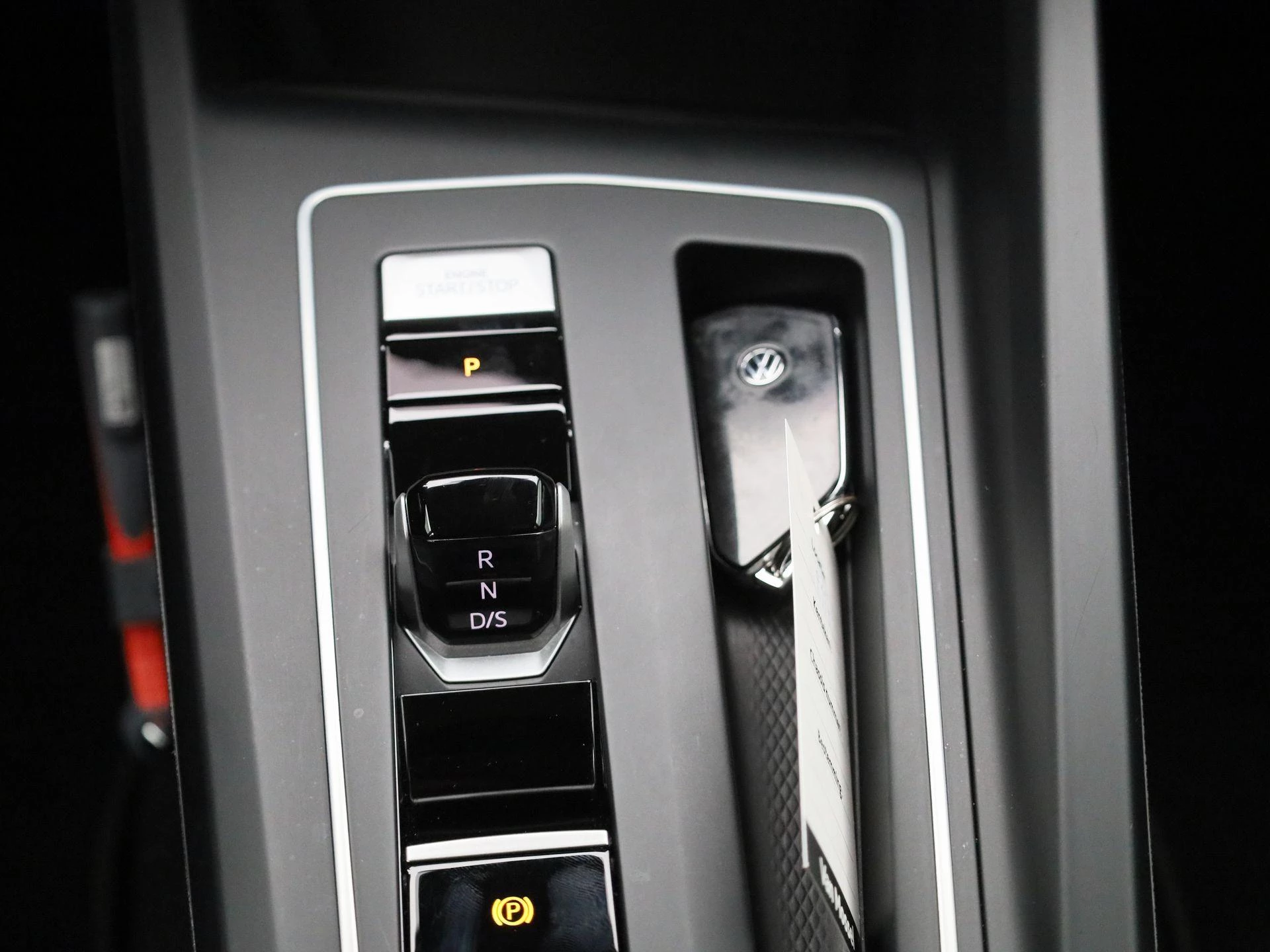 Volkswagen-Golf-image-10