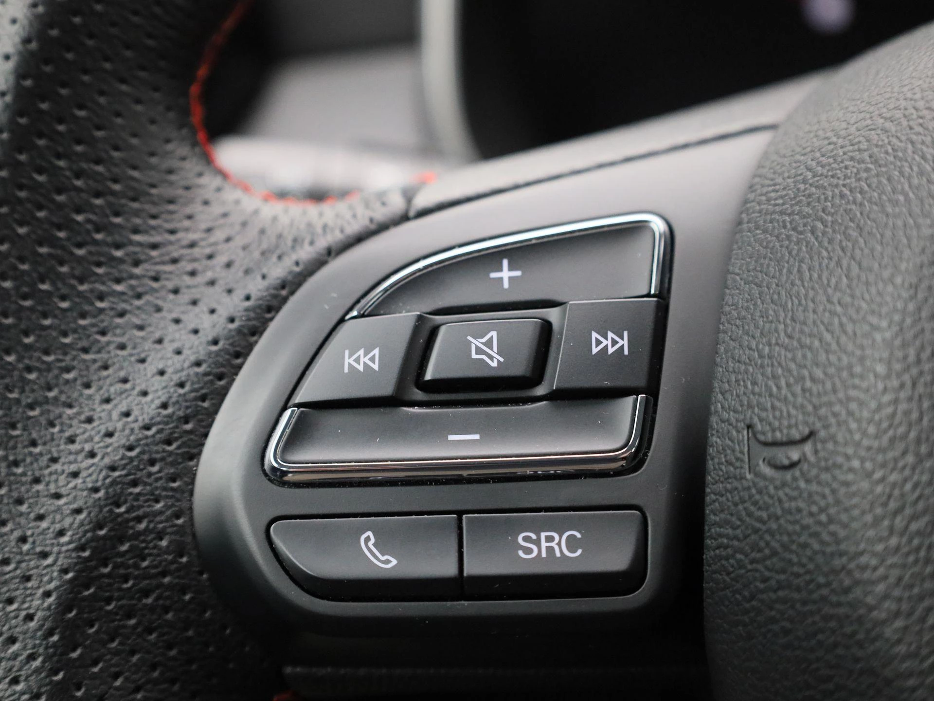 MG-ZS-image-15
