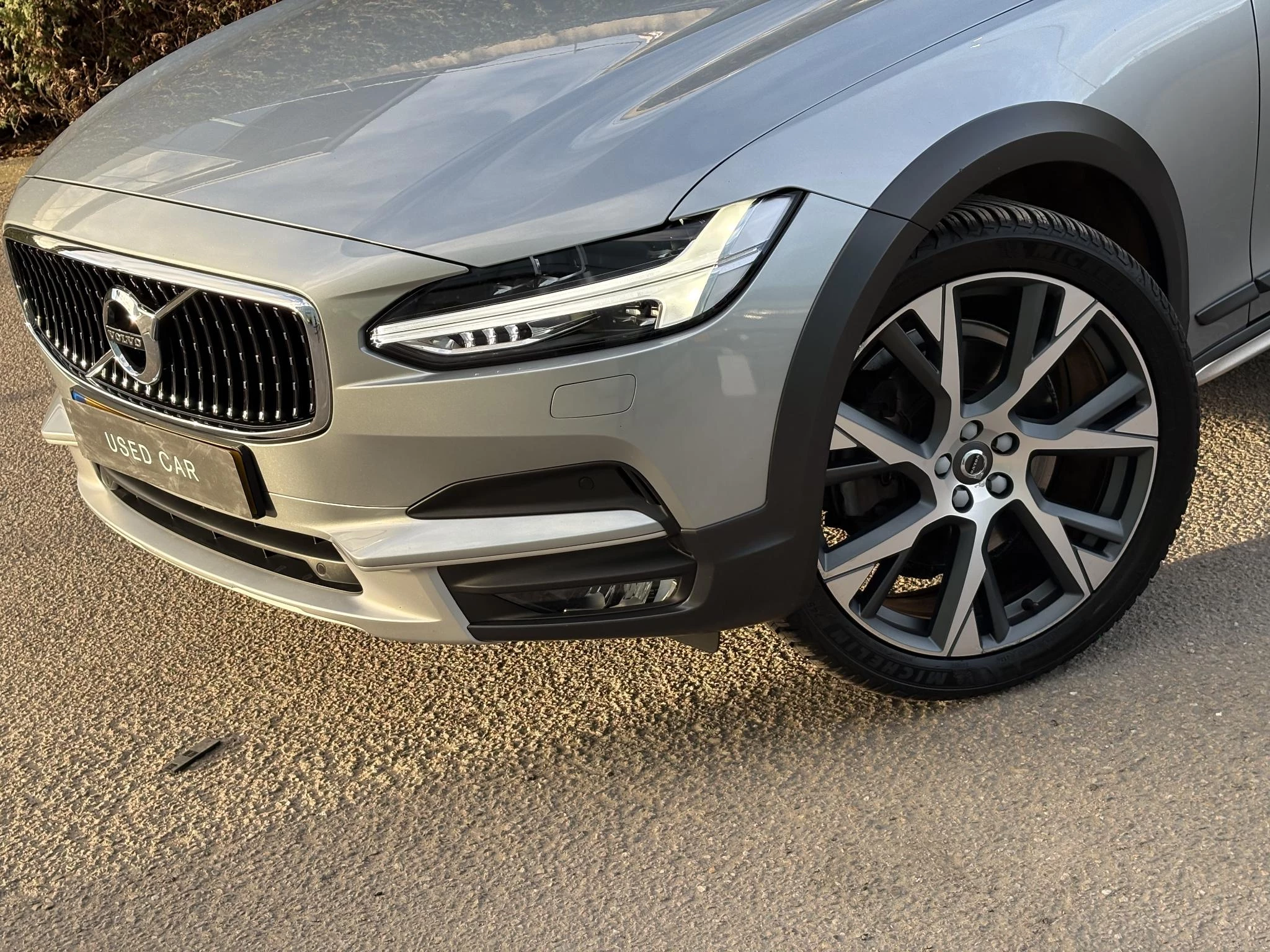 Volvo-V90-image-18