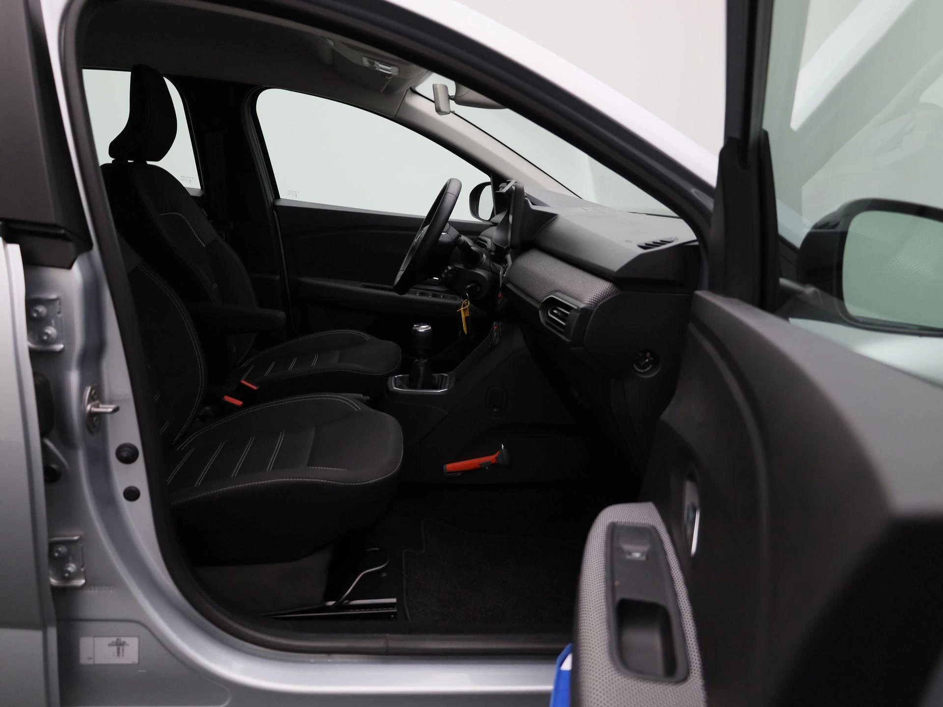 Dacia-Sandero-image-28