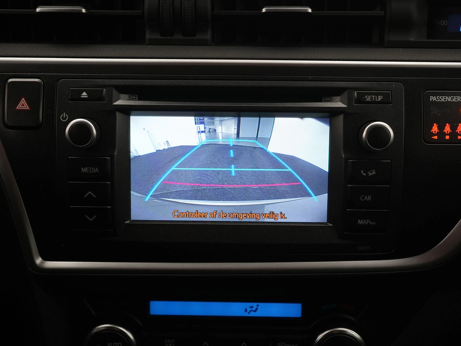 Toyota-Auris-image-11