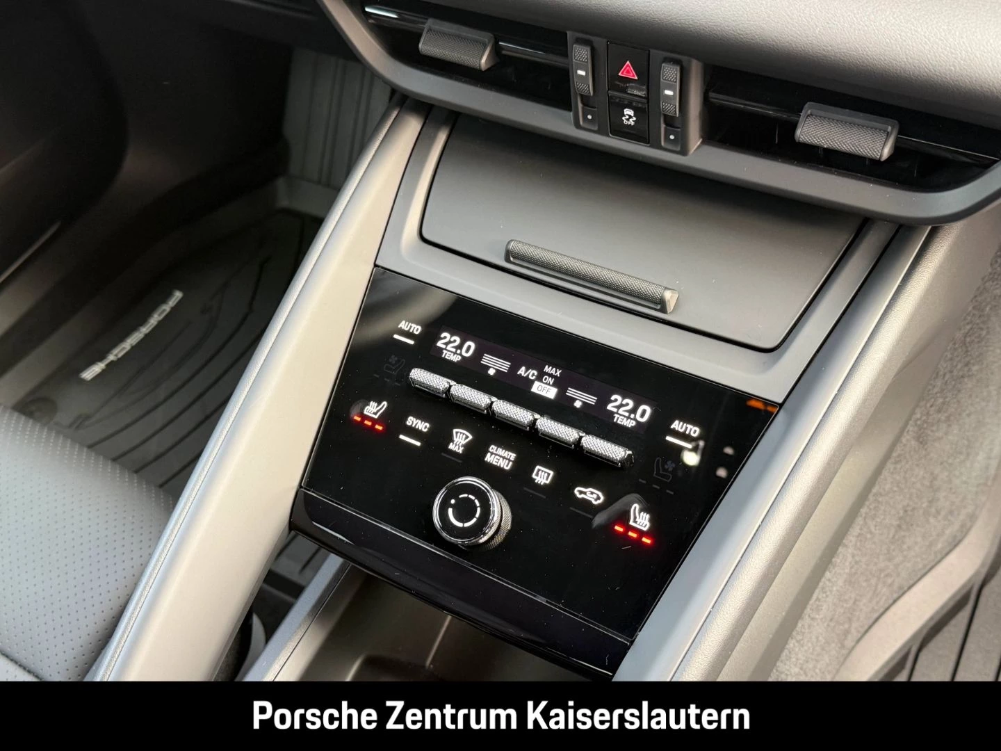 Porsche Macan 4 HA-Lenkung Head-Up Abstandstempomat LED -MK2 Macan 4 HA-Lenkung Head-Up Abstandstempomat LED -
