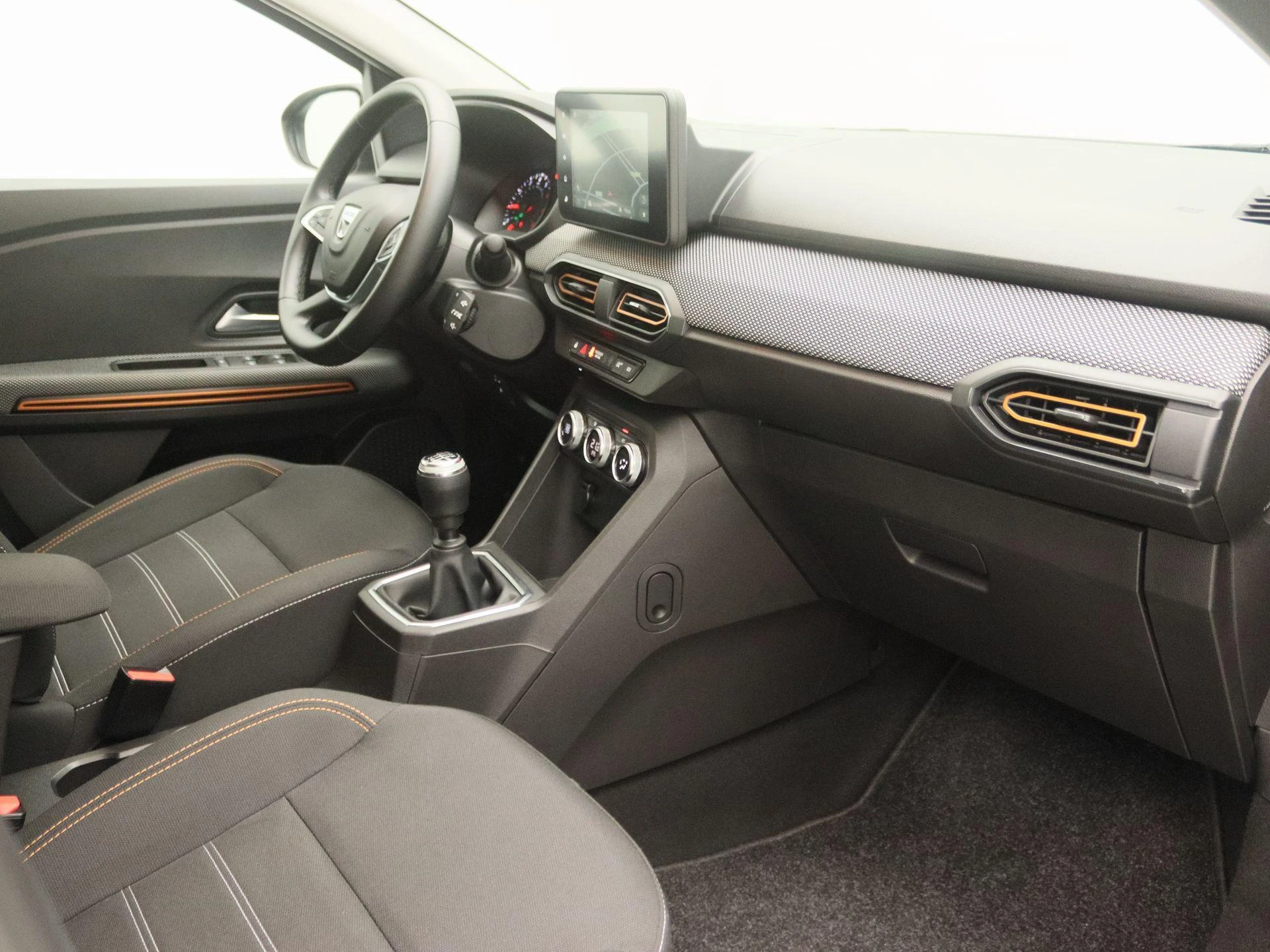 Dacia-Sandero-image-21