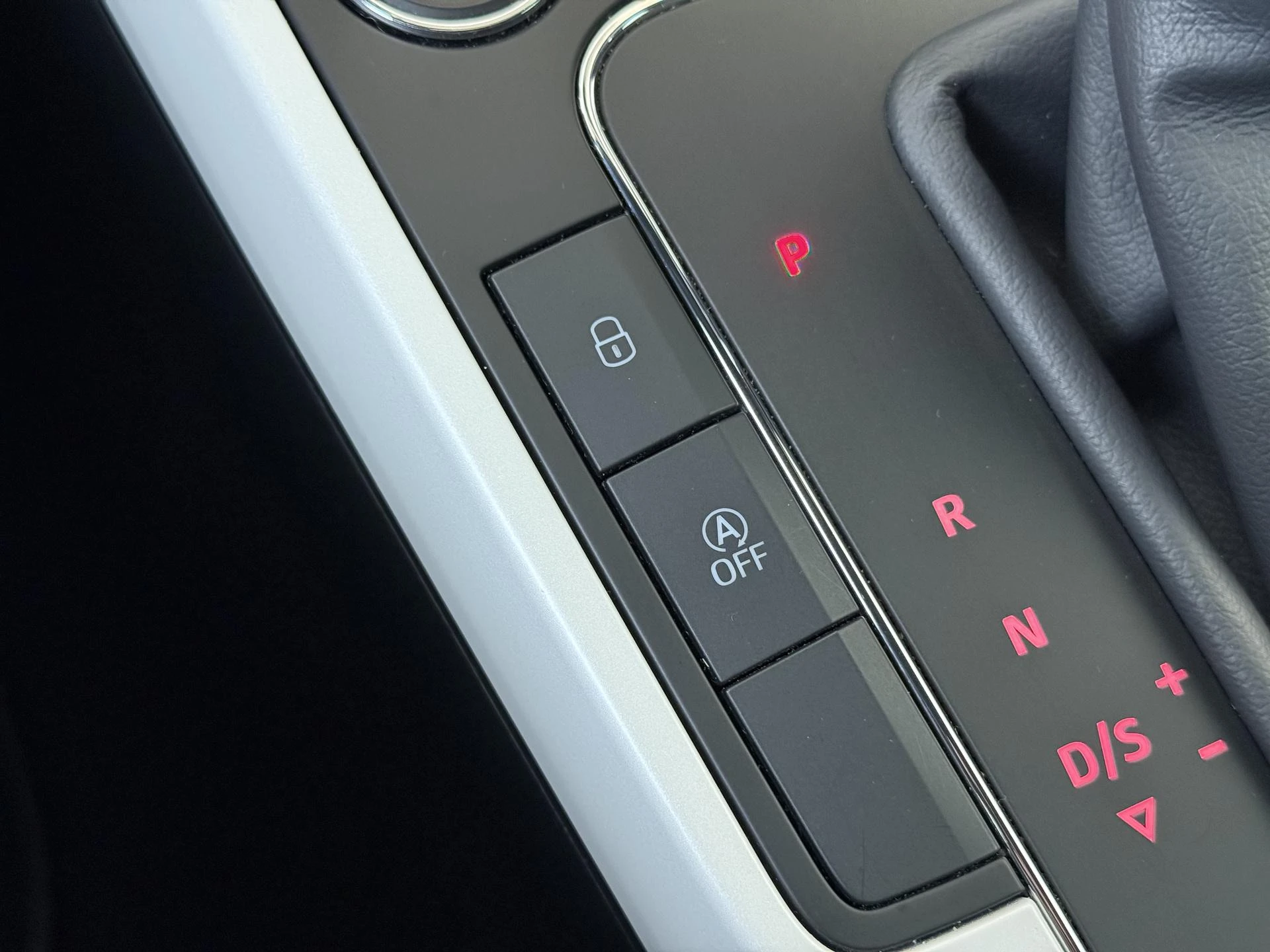 SEAT-Arona-image-21
