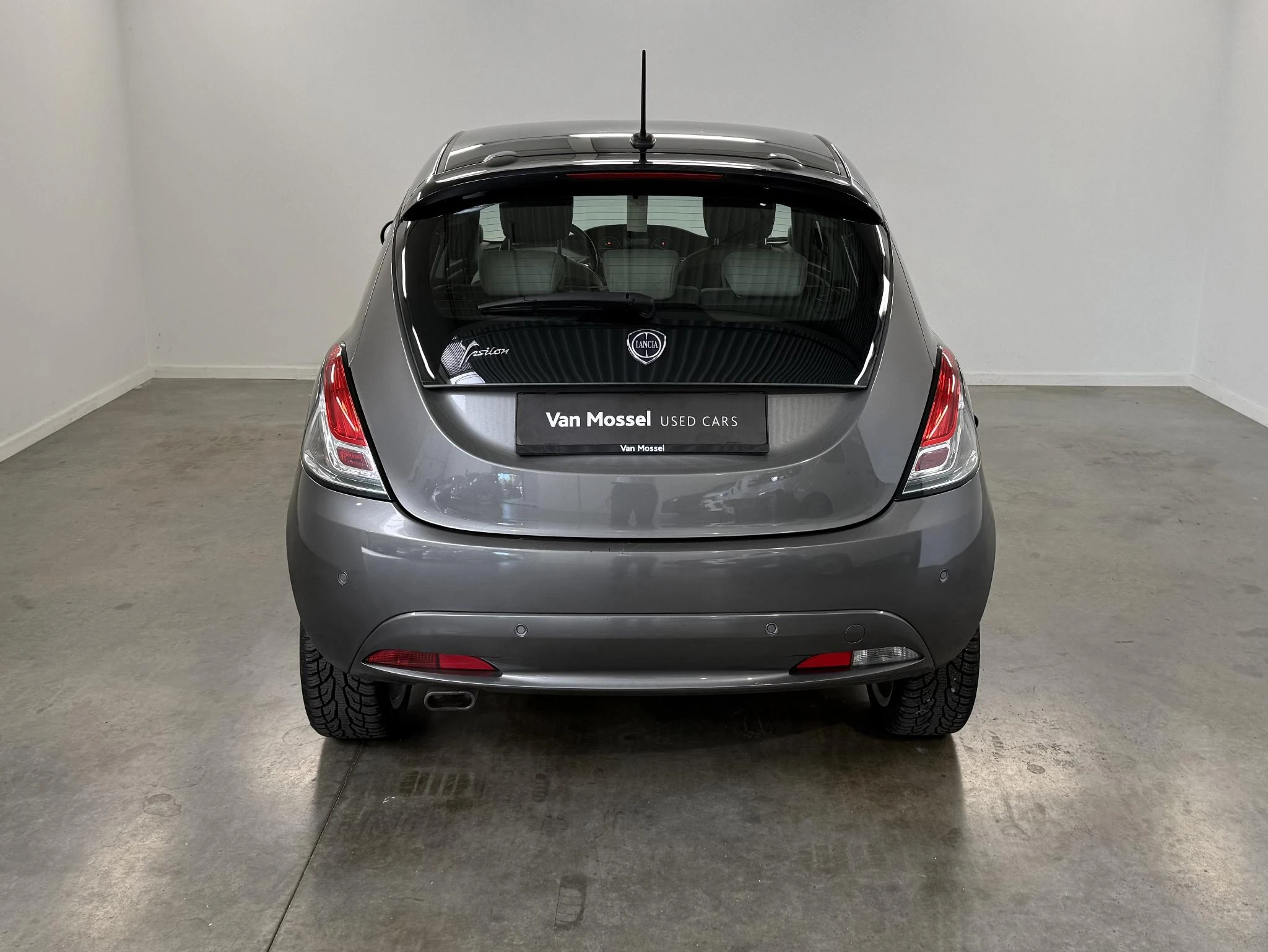 Lancia-Ypsilon-image-4