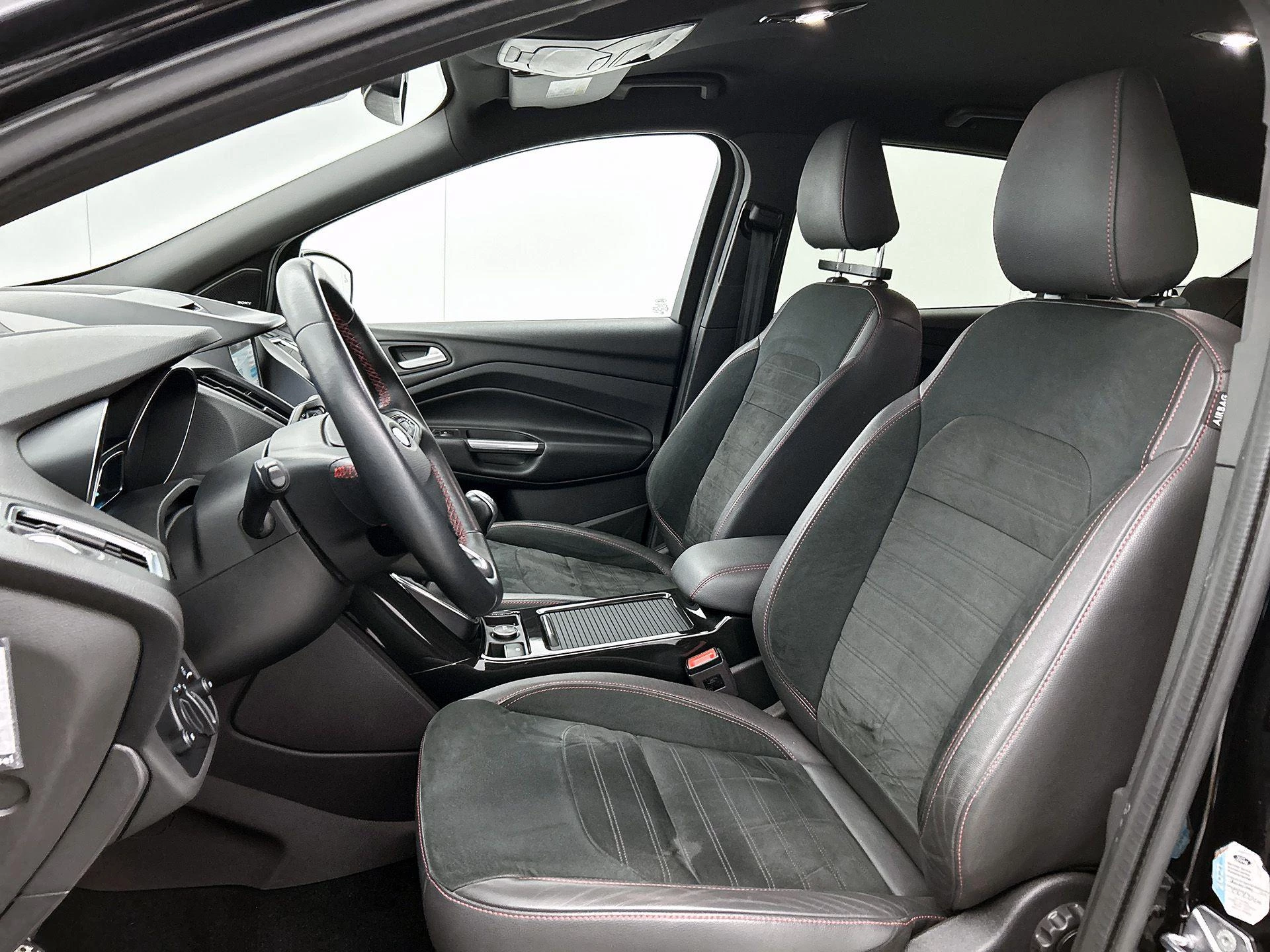 Ford-Kuga-image-33
