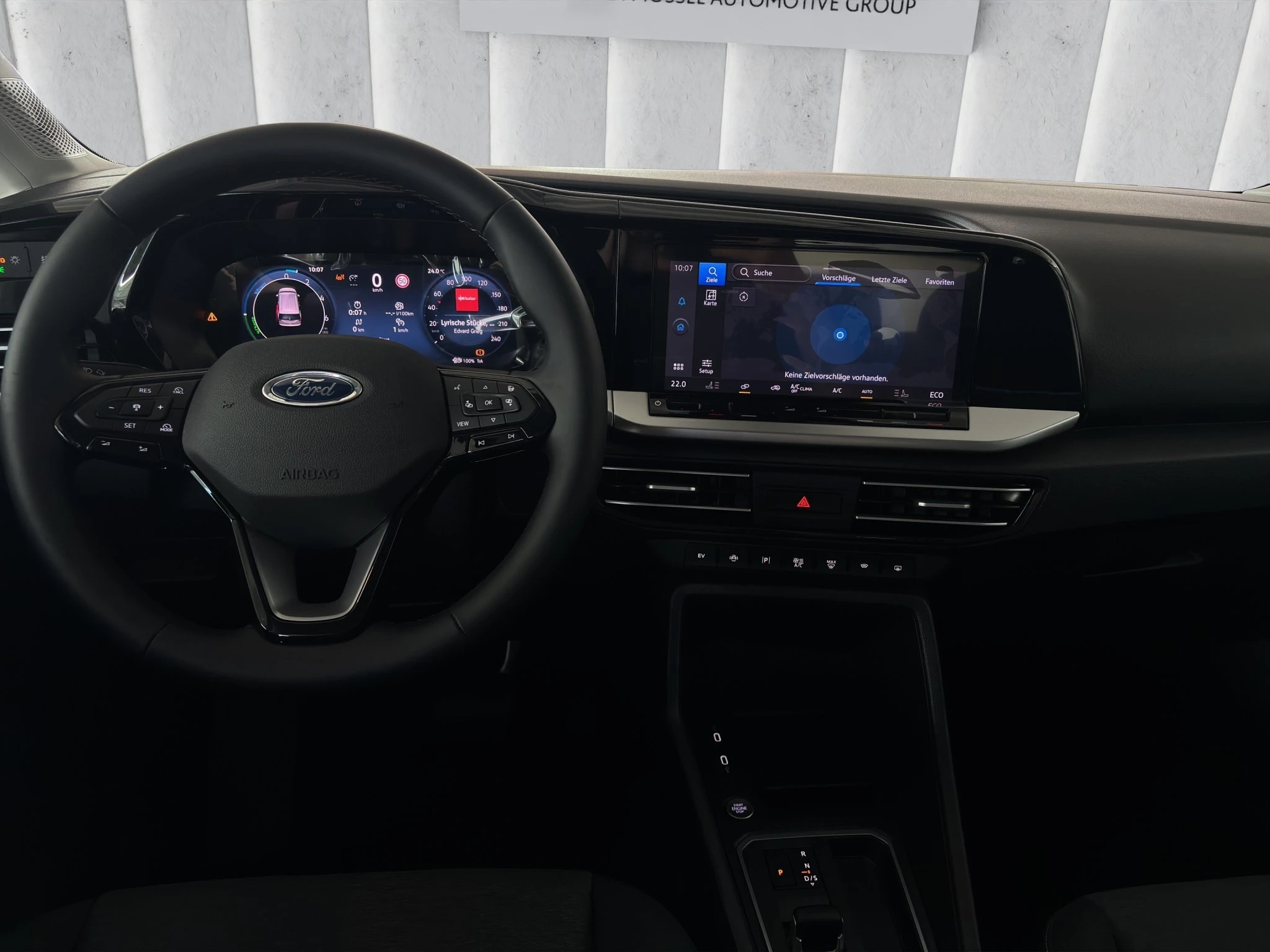 Ford-Tourneo Connect-image-11