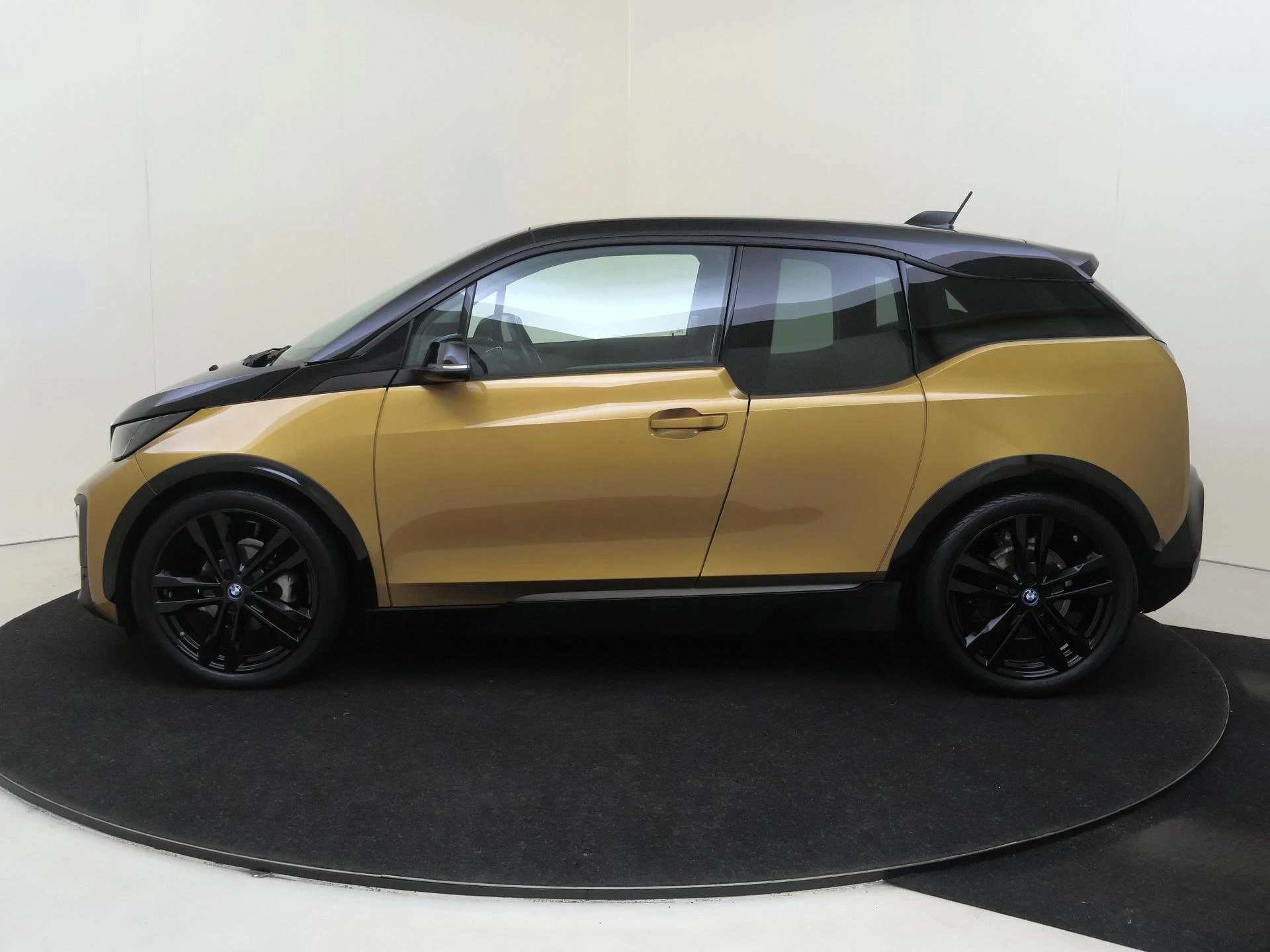 BMW-i3-image-7