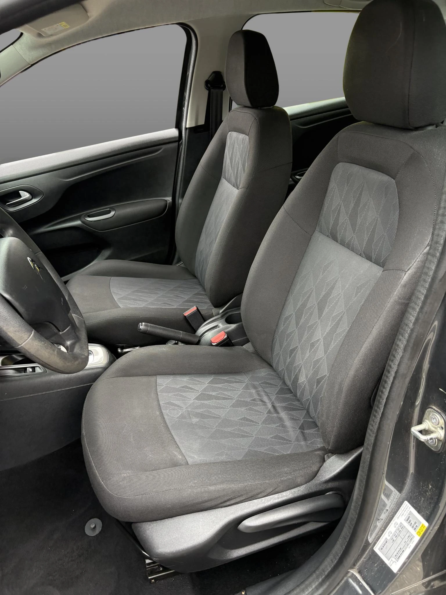 Citroën-C-Elysée-image-14