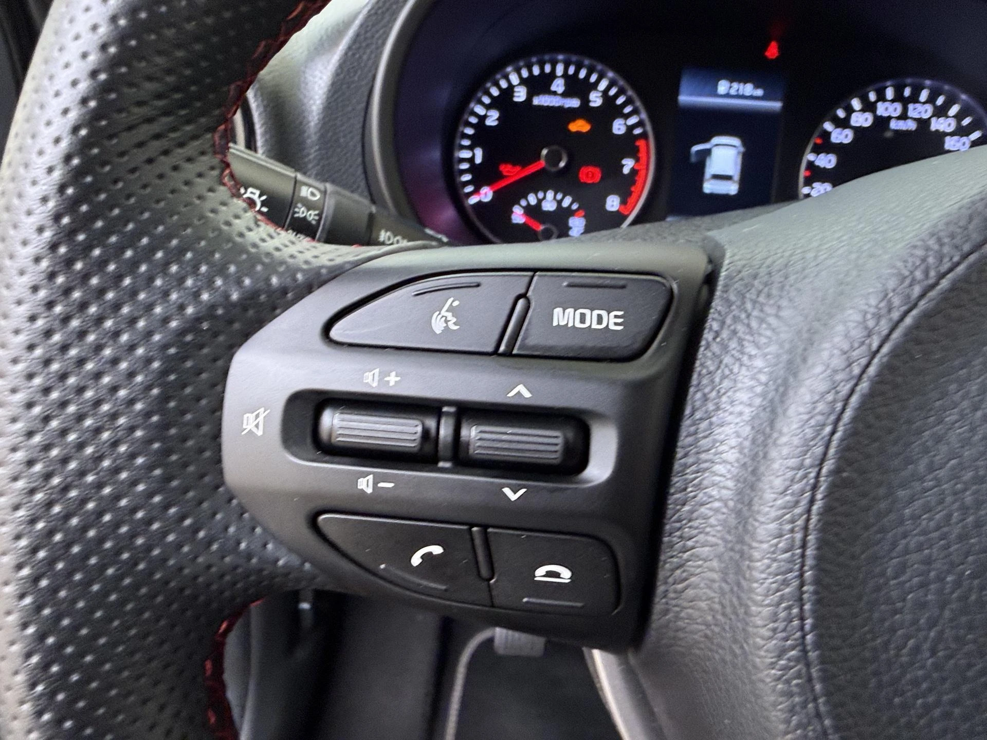 Kia-Picanto-image-11