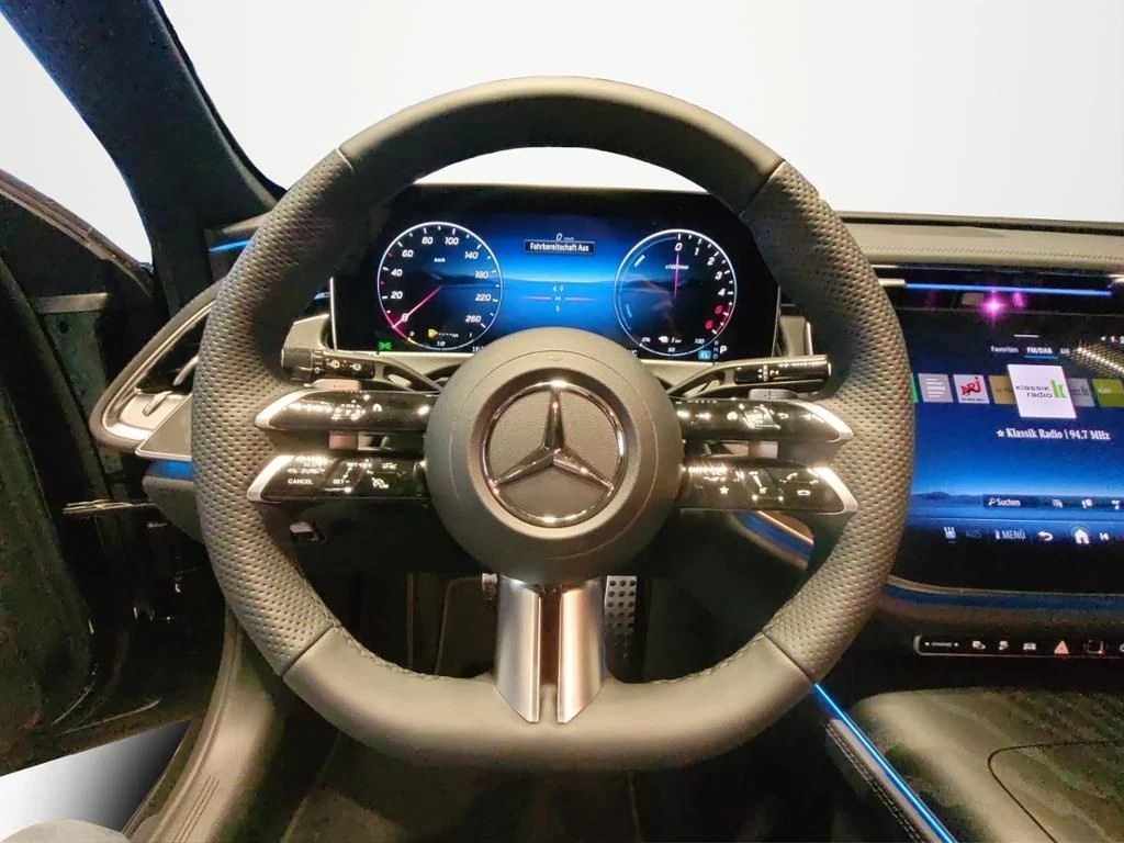 Mercedes-Benz-E-Klasse 300 de-image-14