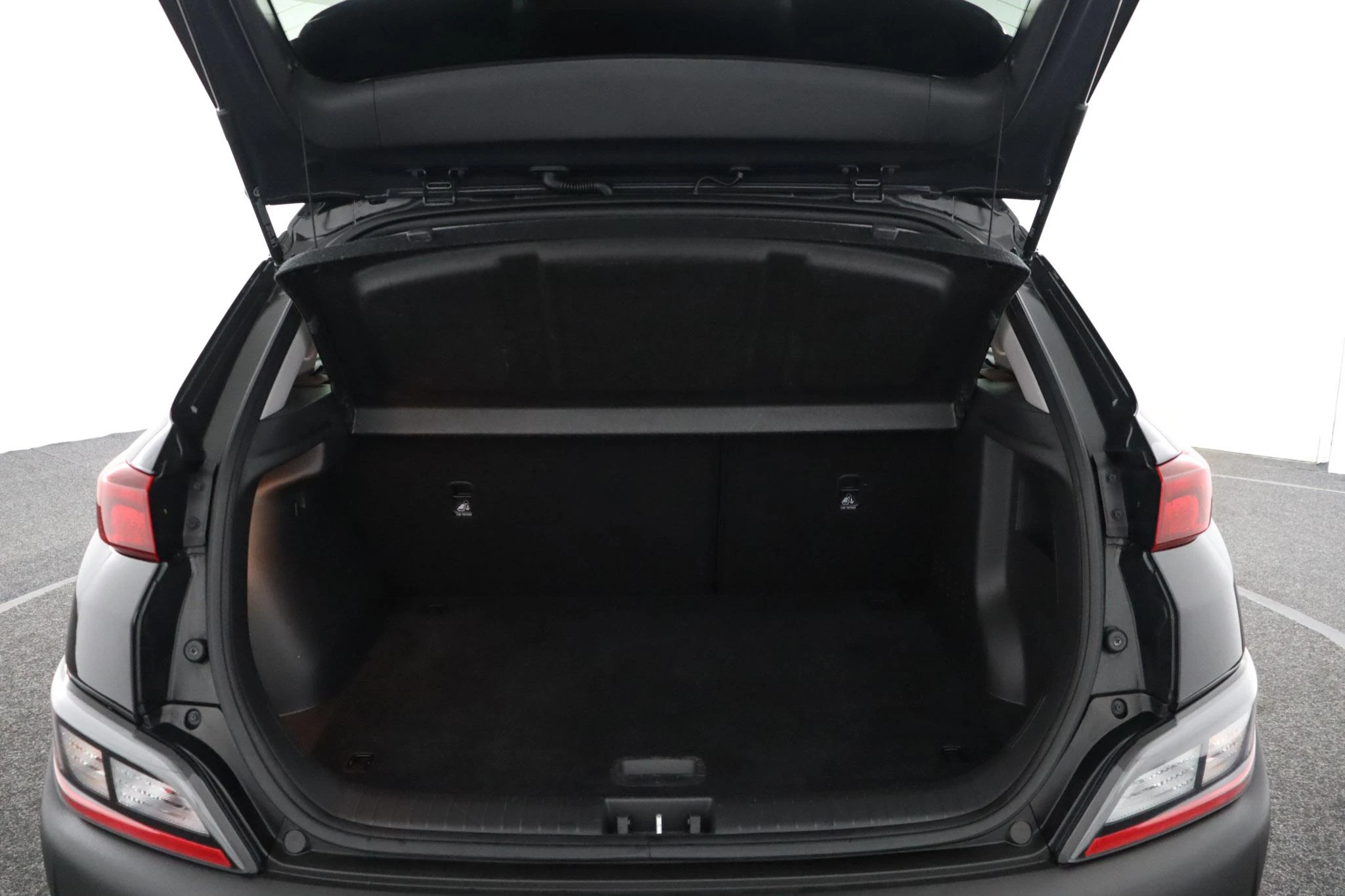 Hyundai-Kona-image-18
