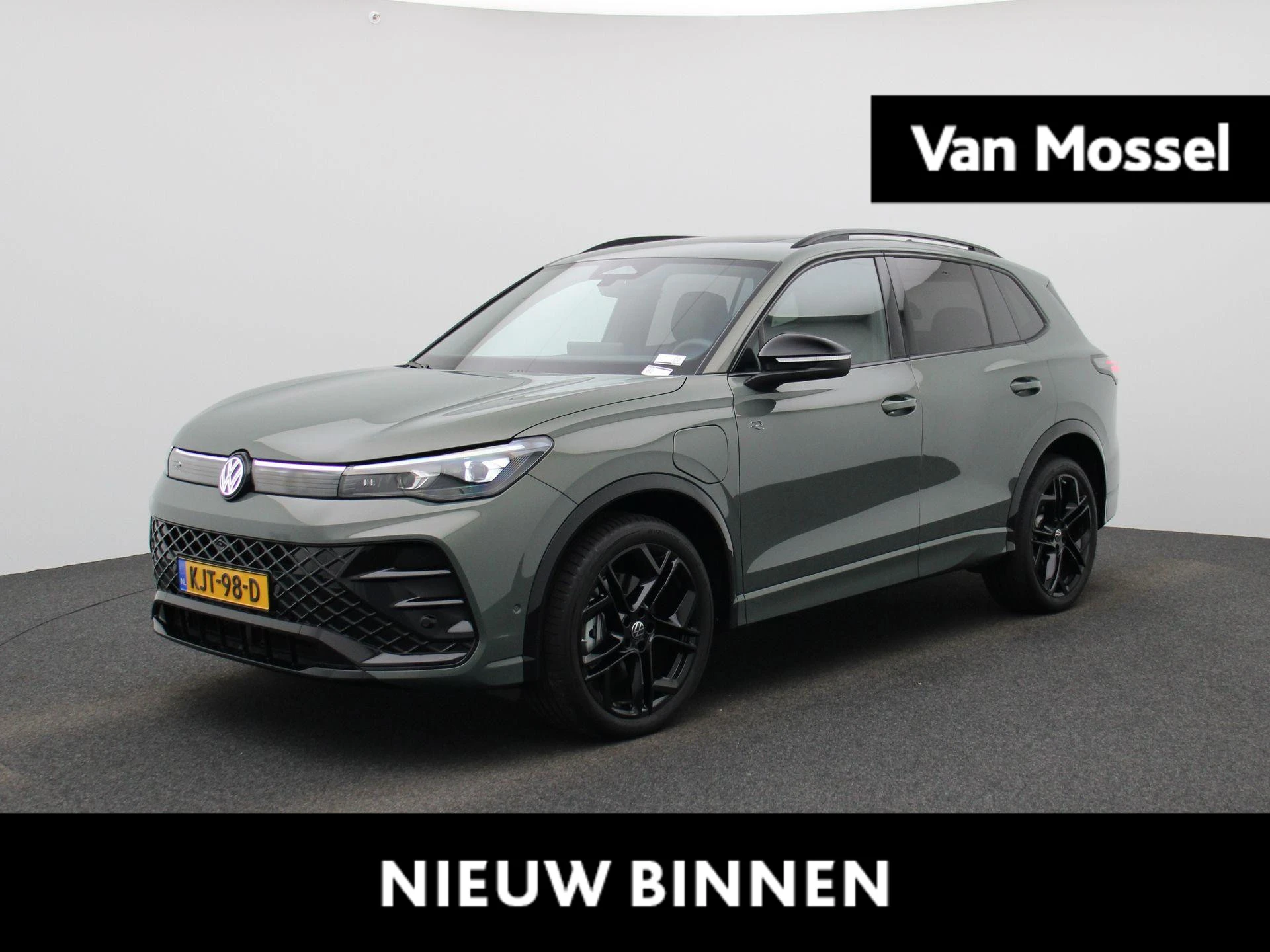 Volkswagen-Tiguan-image-0