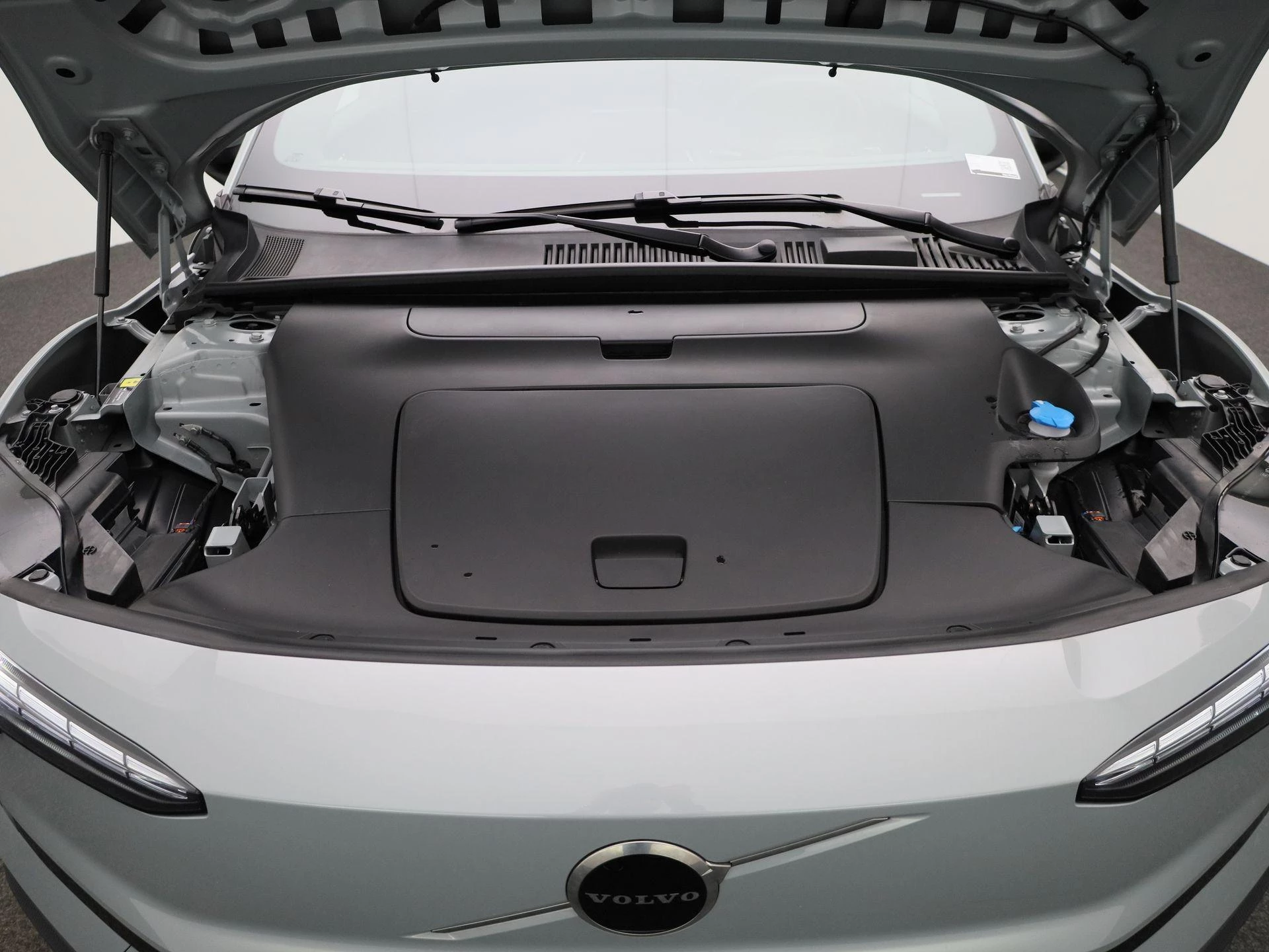 Volvo EX30 Single Motor Extended Range Core