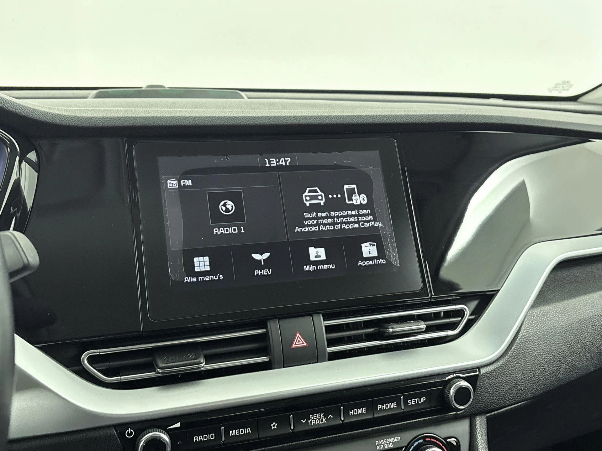 Kia-Niro-image-16