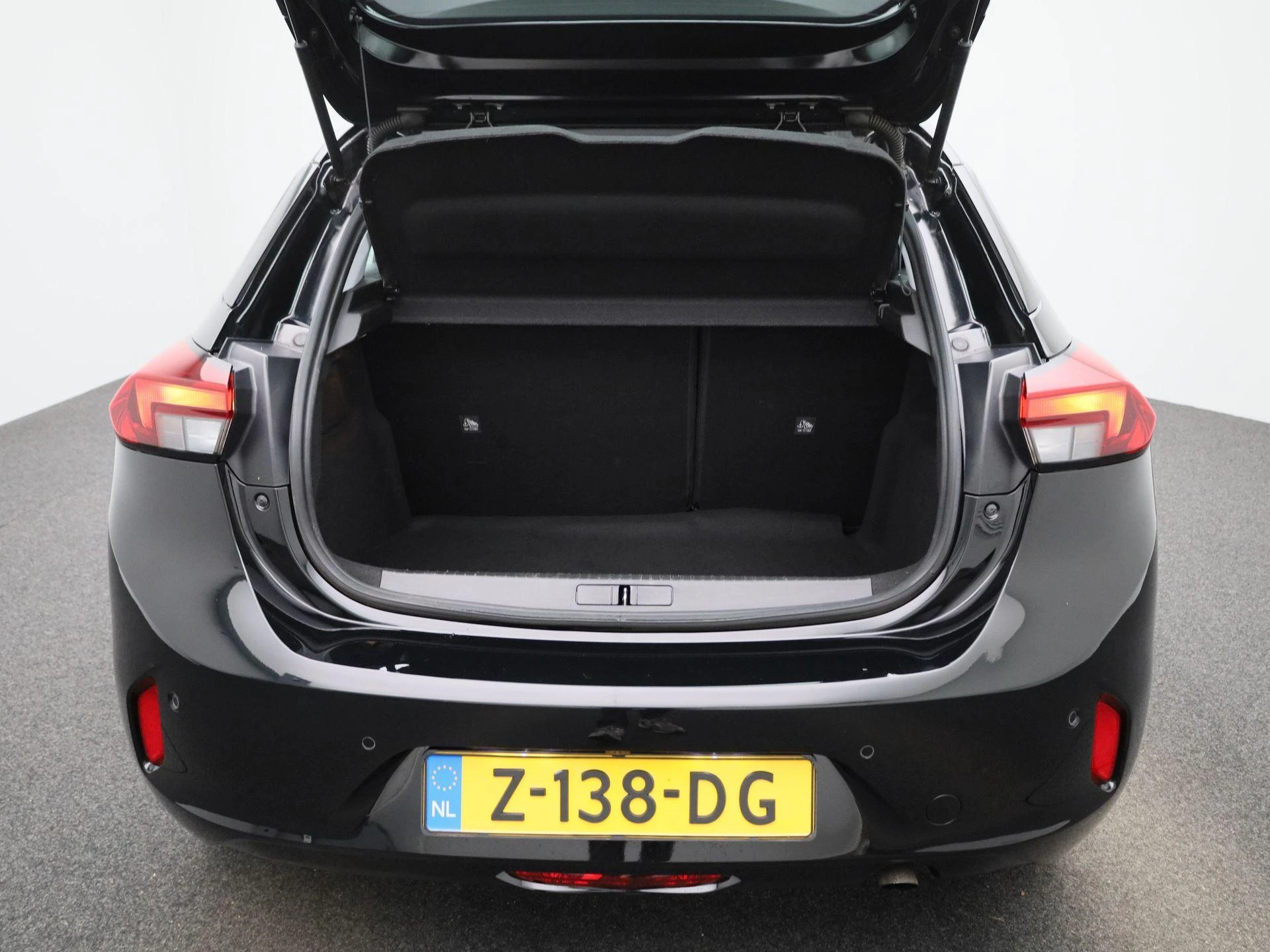Opel-Corsa-image-9