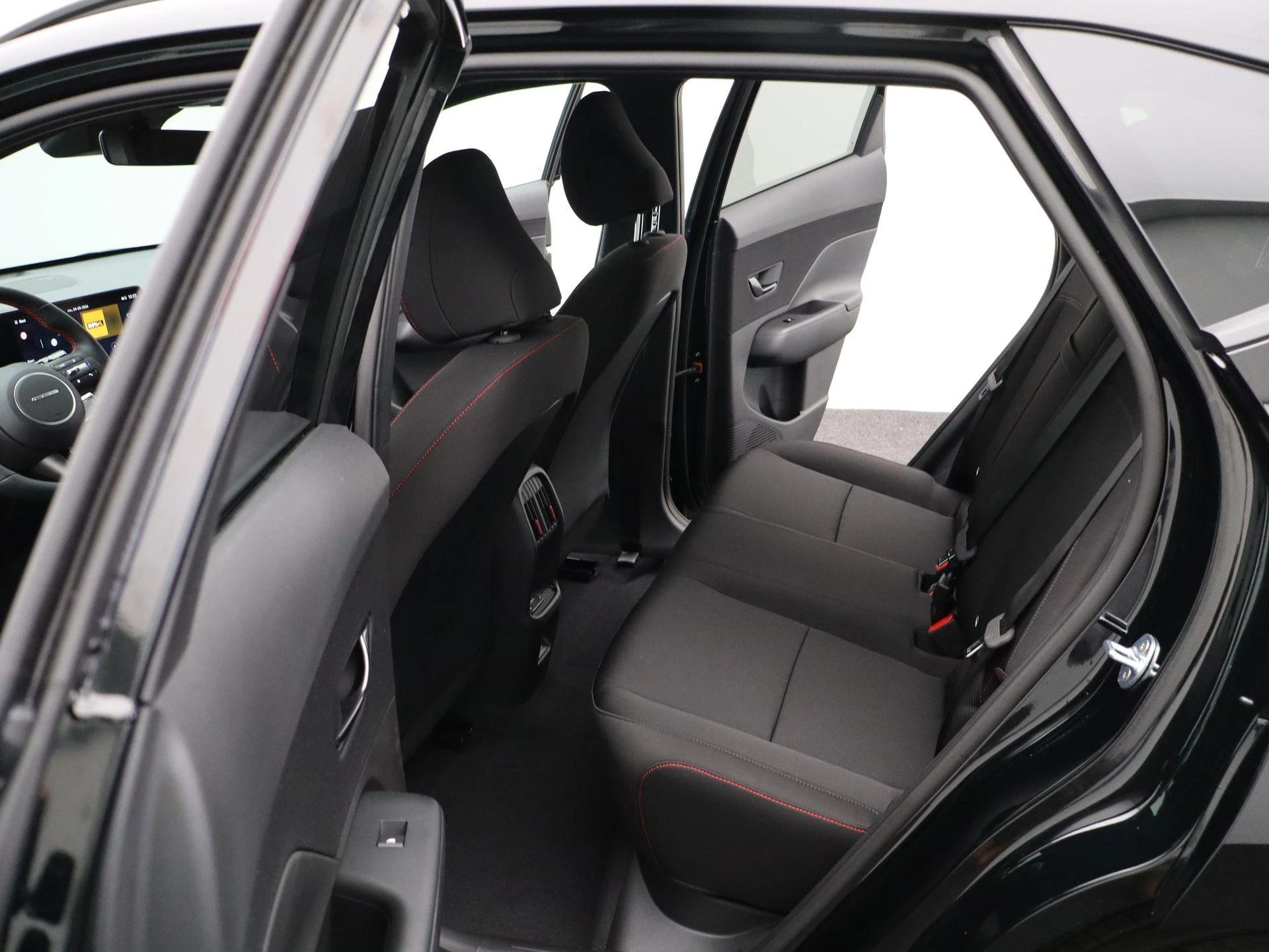Hyundai-Kona-image-11