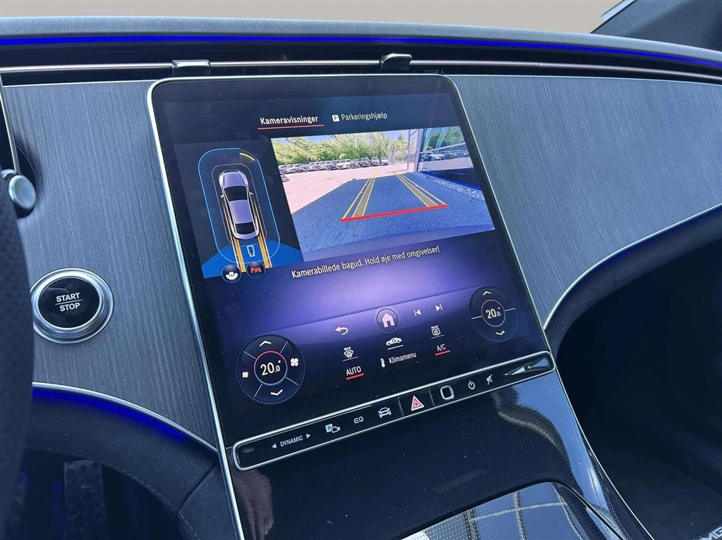 Mercedes-Benz-EQE-image-14