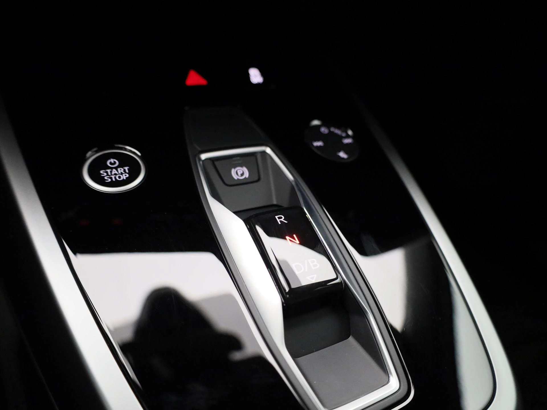 Audi-Q4 e-tron-image-26