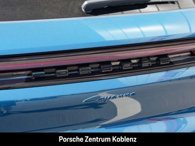 Porsche-Cayenne-image-5