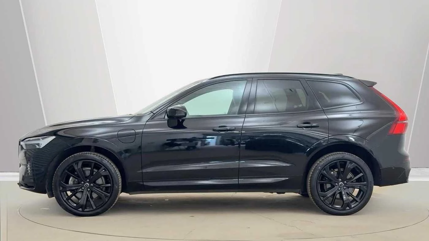 Volvo XC60 T6 AWD PHEV Recharge Black Edition Plus