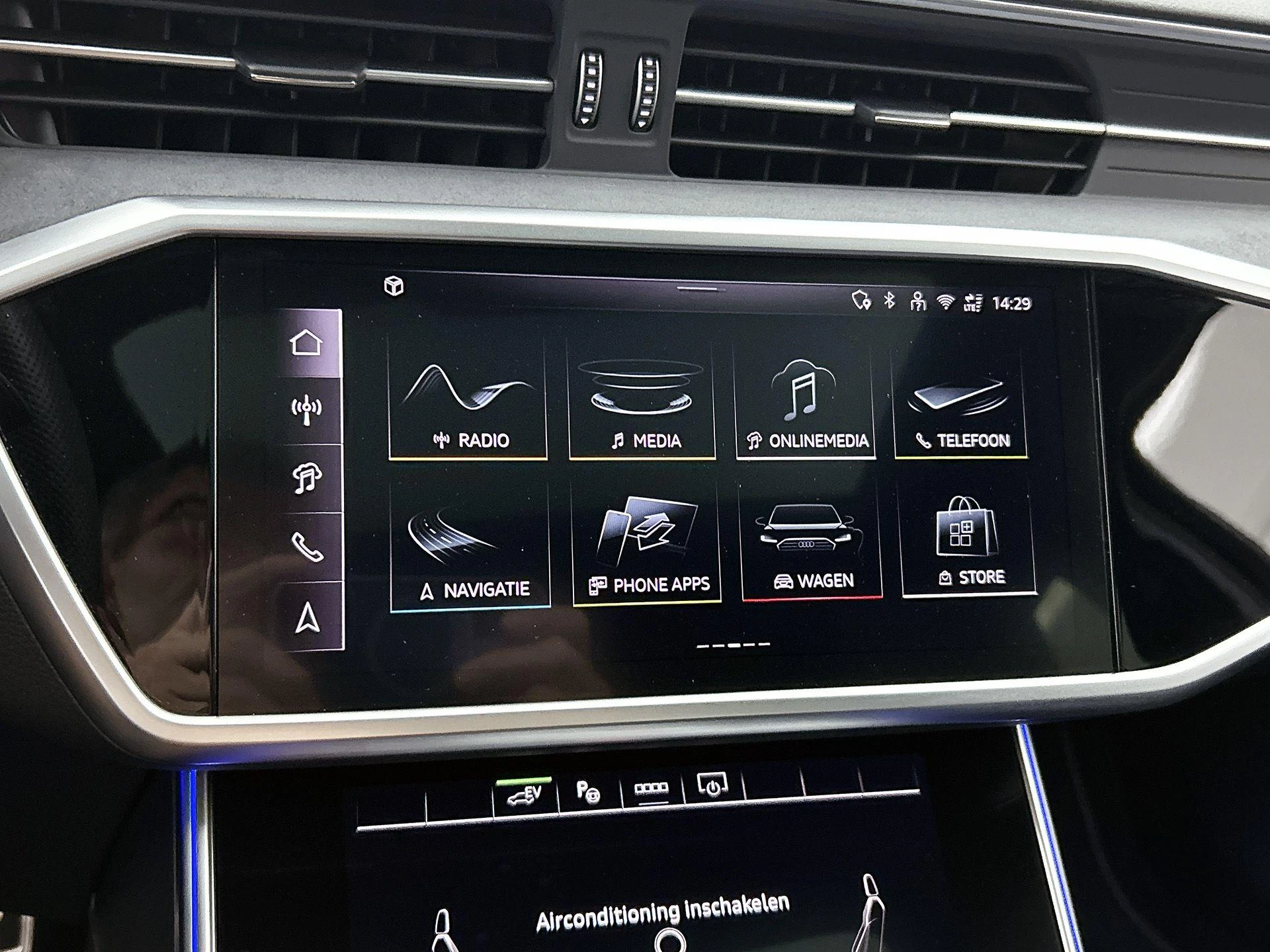 Audi-A6-image-35