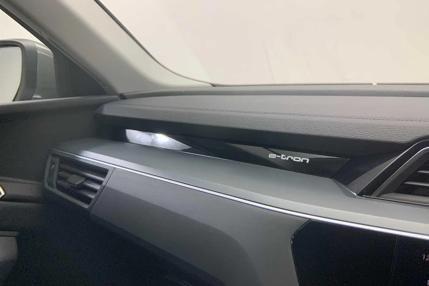 Audi-Q8-image-15