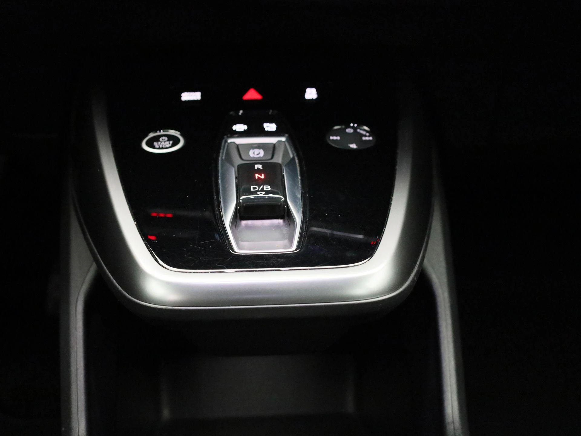 Audi-Q4 Sportback e-tron-image-9