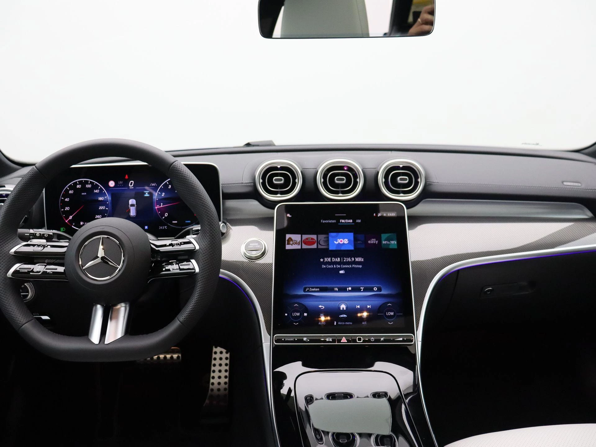 Mercedes-Benz Classe C 180 Break Star Edition + LEDER + PANORAMISCH DAK +