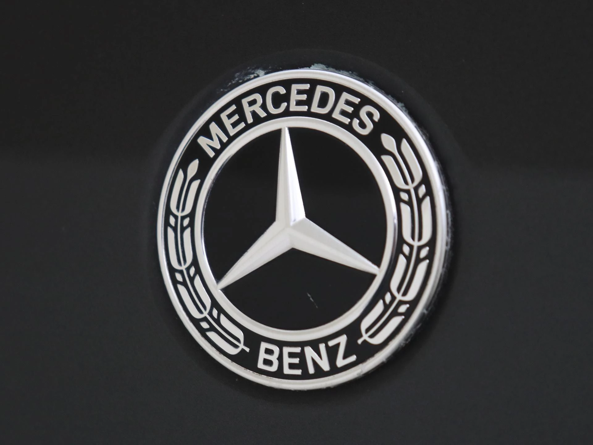 Mercedes-Benz-GLC-image-29