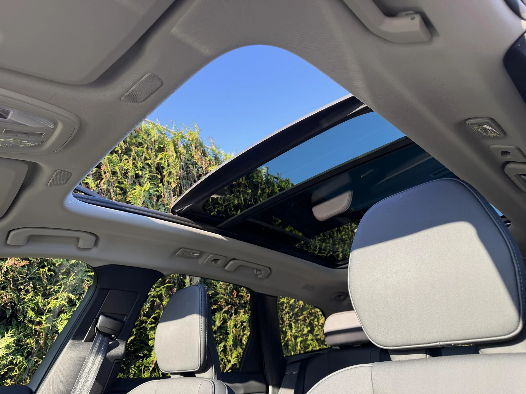 Volvo-XC60-image-2