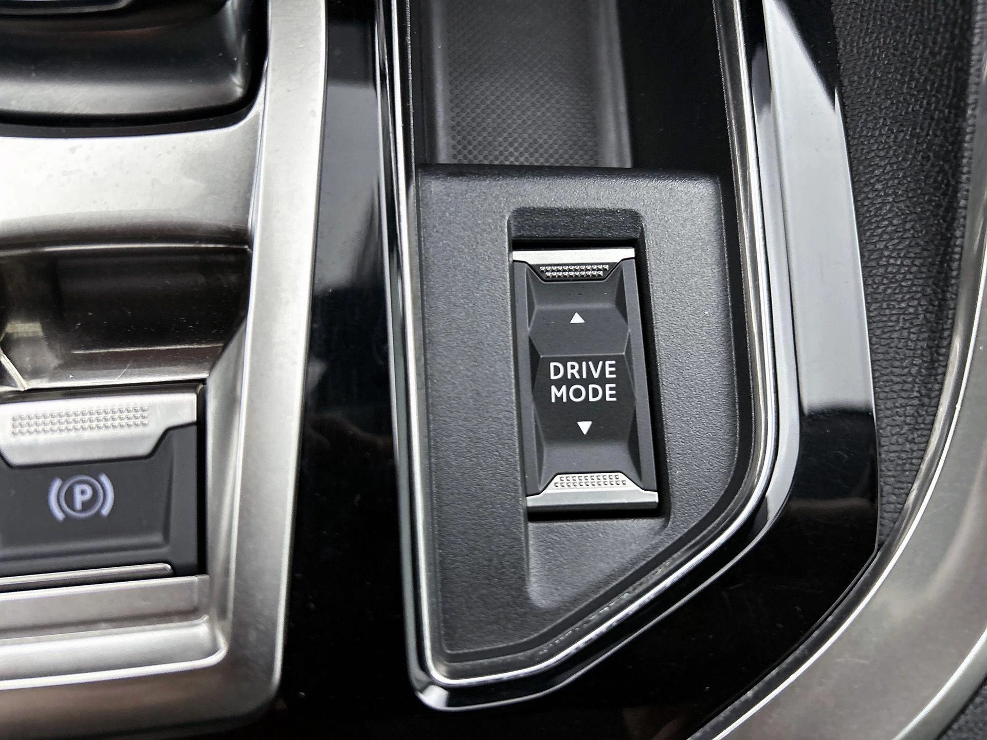 Peugeot-5008-image-28