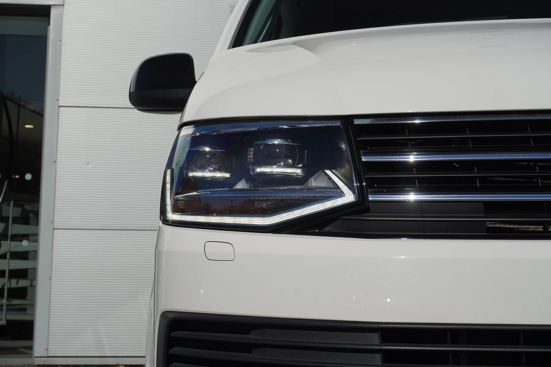 Volkswagen-California-image-40