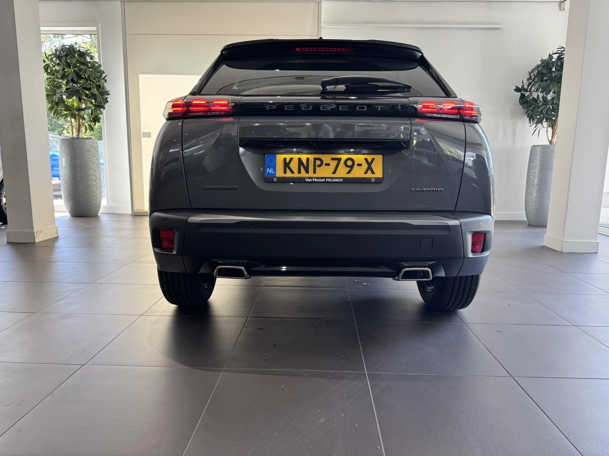 Peugeot 2008 1.2 Hybrid 145 GT