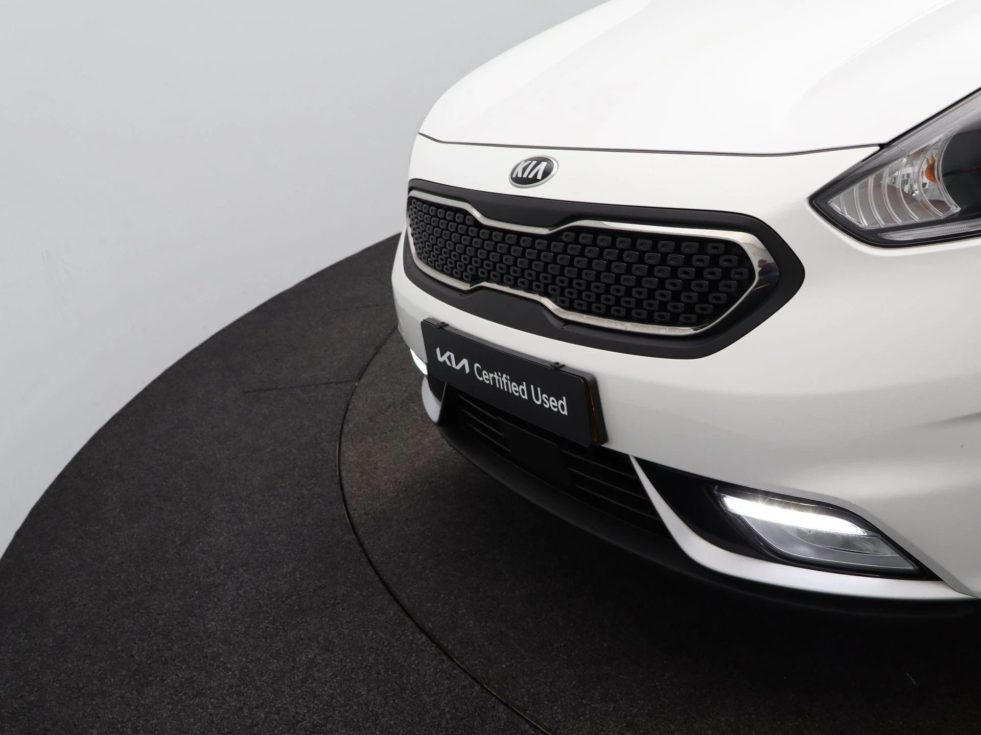 Kia-Niro-image-32