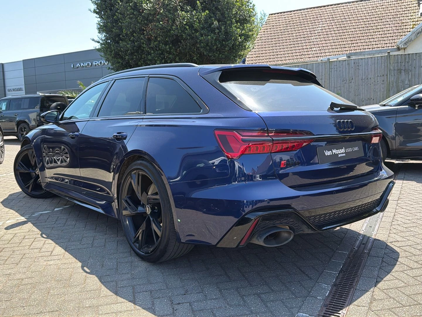 Audi RS6 4.0T FSI V8 Bi-Turbo RS6 Quattro 5dr Tip Auto